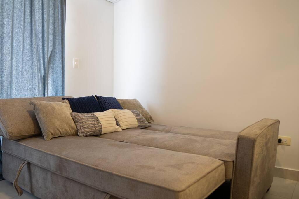 Apartamento One Bedroom At *