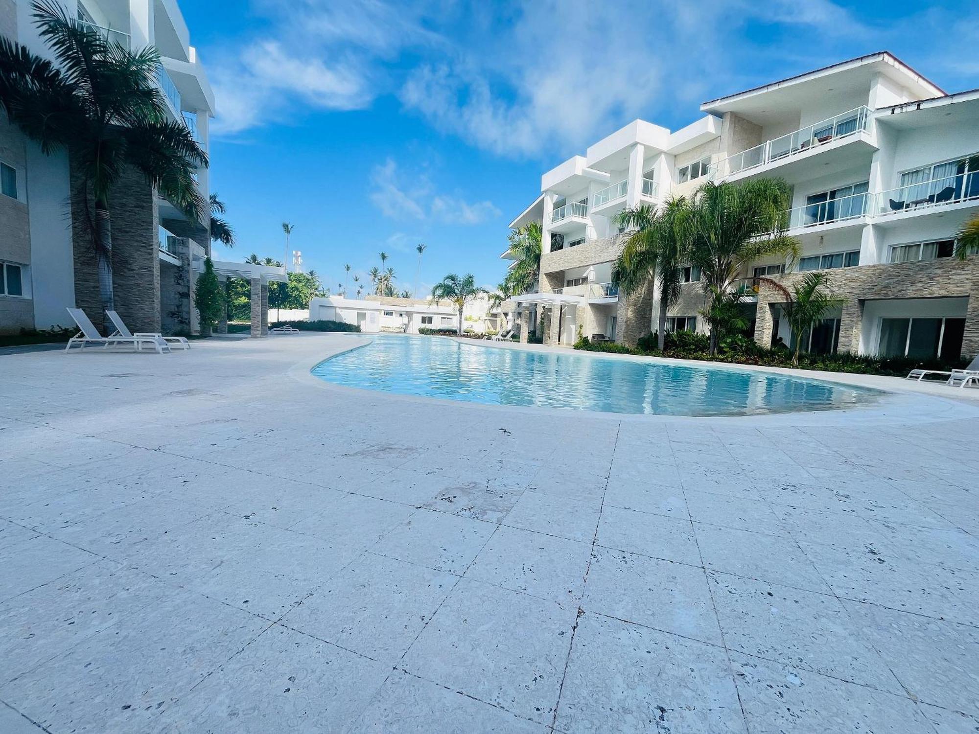 Beauty Pool Views Paseo Playa Coral Steps To The * Punta Cana