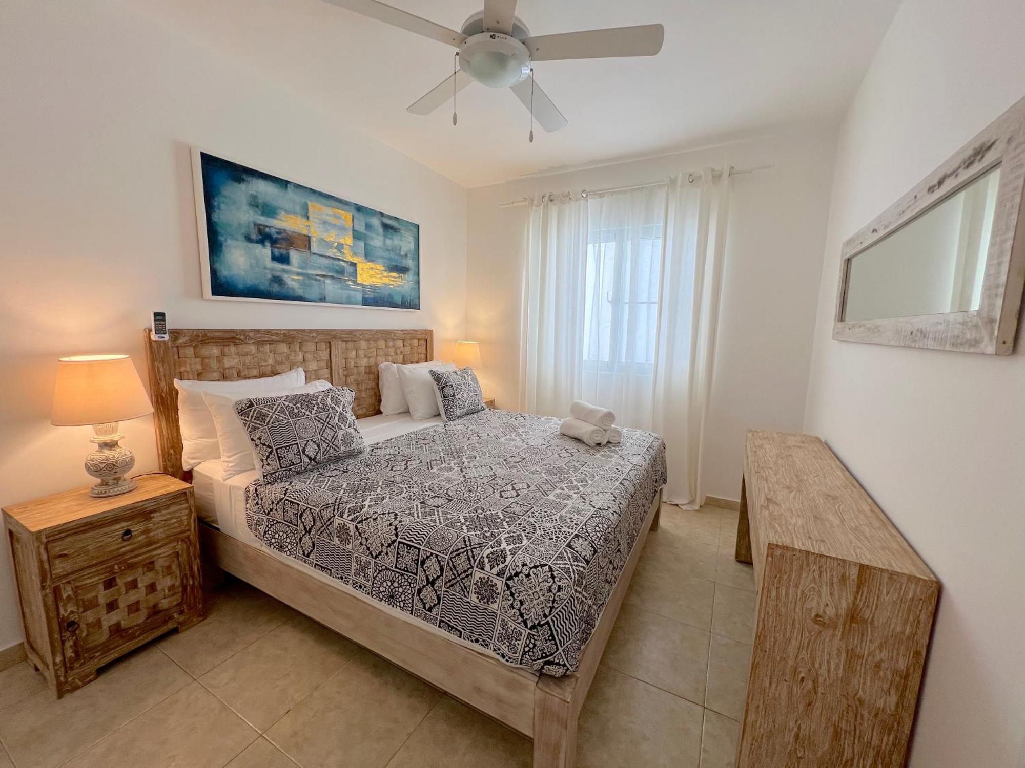 Deluxe Los Corales Beach & Spa - Best Price For Vacation Hotel Punta Cana