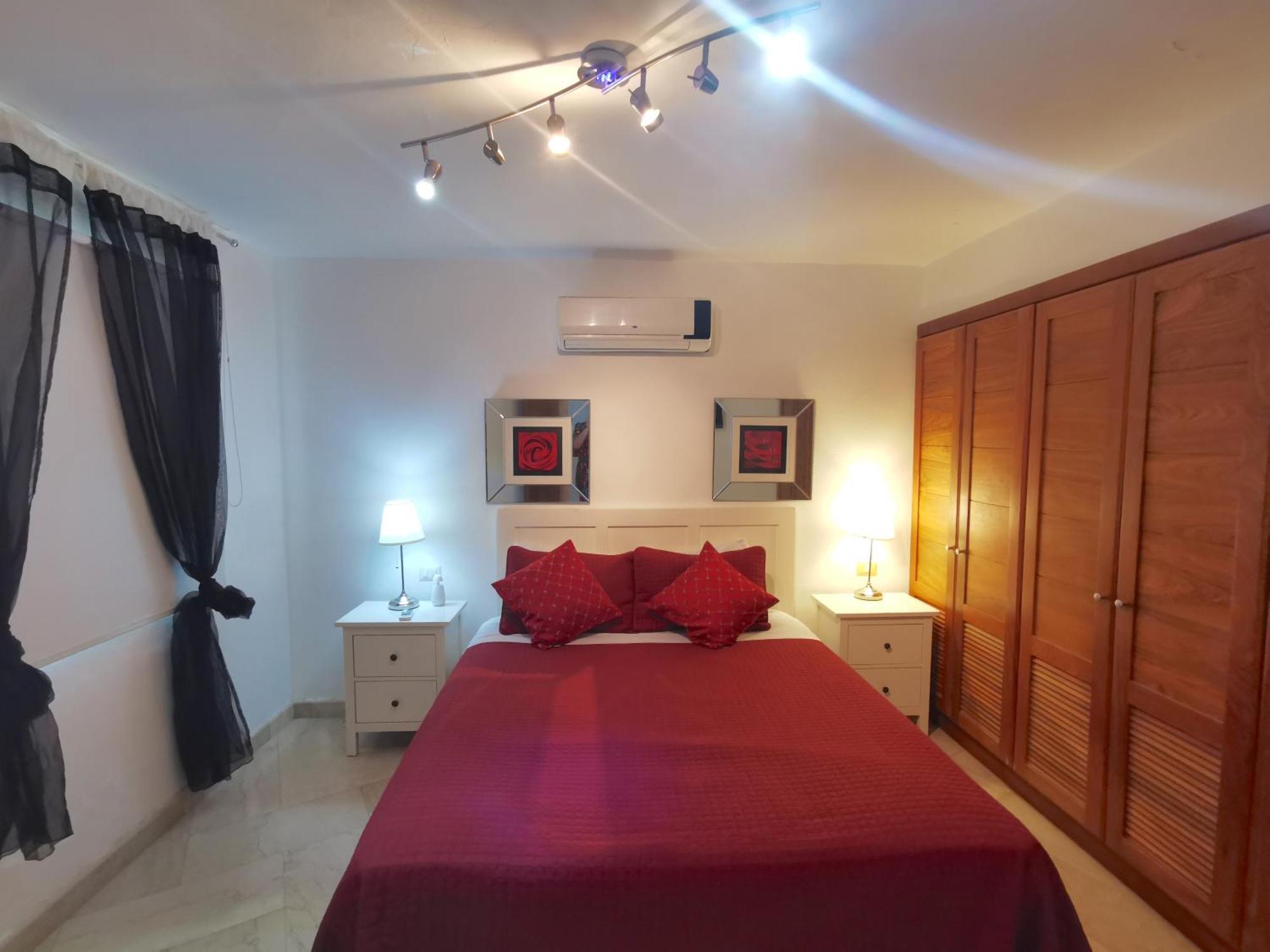 Deluxe Los Corales Beach & Spa - Best Price For Vacation