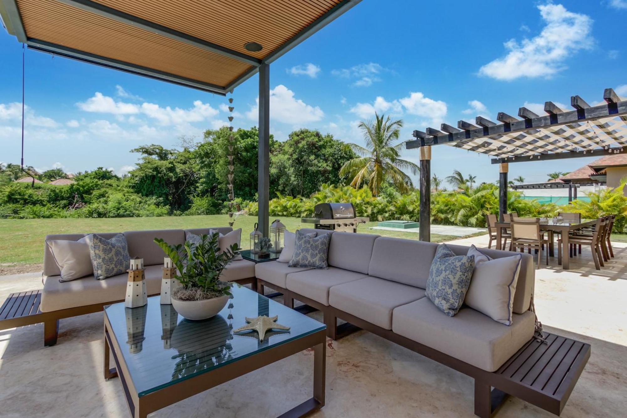 Luxury Cap Cana With 3 Bedrooms, Plunge Pool, Maid, And Golf Course Access Villa
