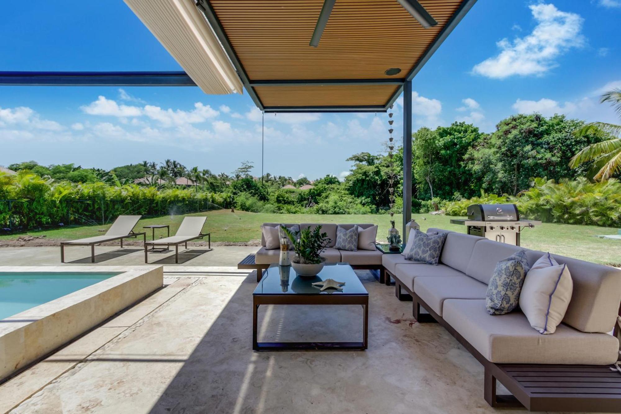 Luxury Cap Cana With 3 Bedrooms, Plunge Pool, Maid, And Golf Course Access * Punta Cana