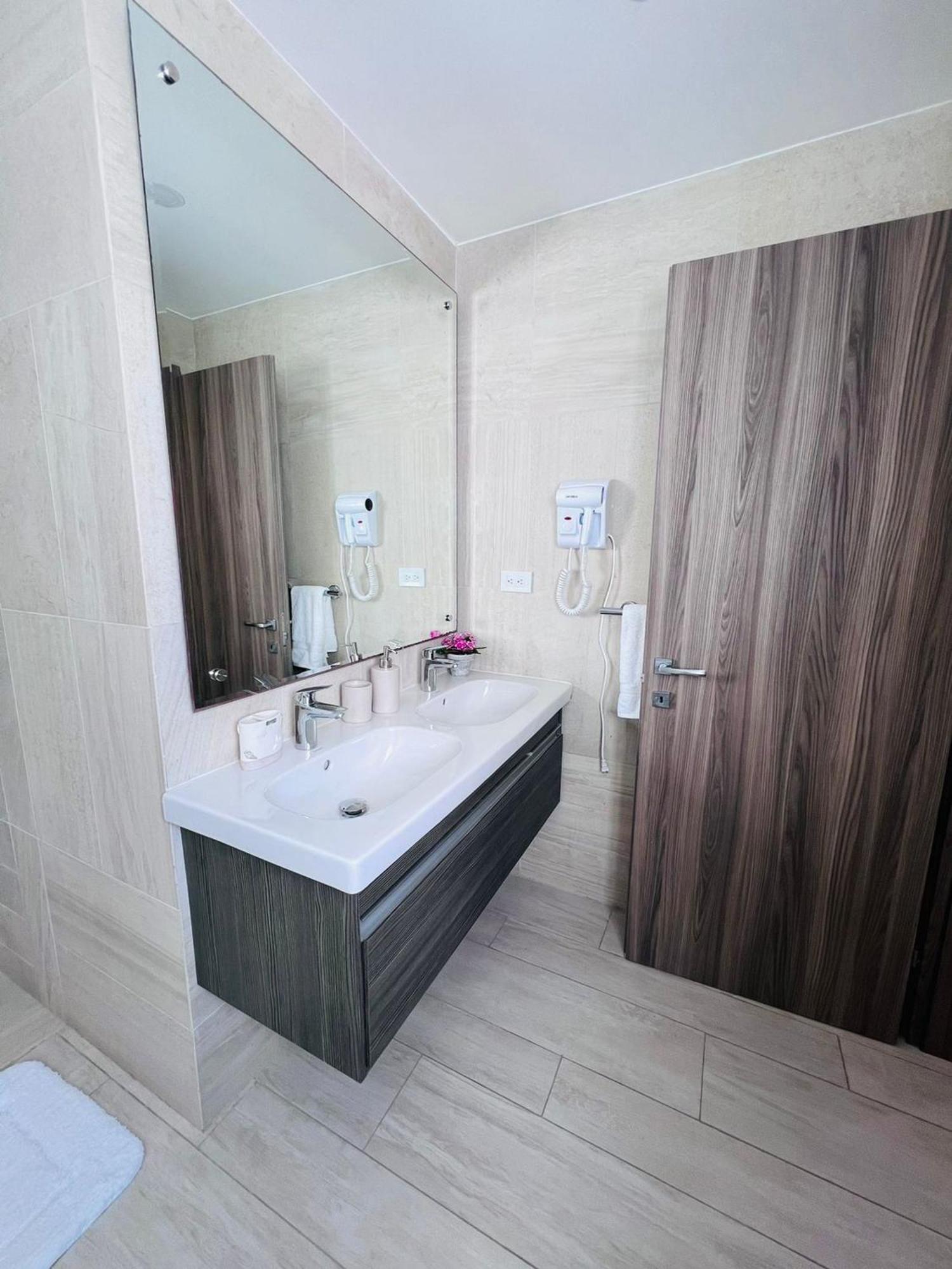 Luxury Gateaway Penthouse In Front Of Hard Rock Punta Cana