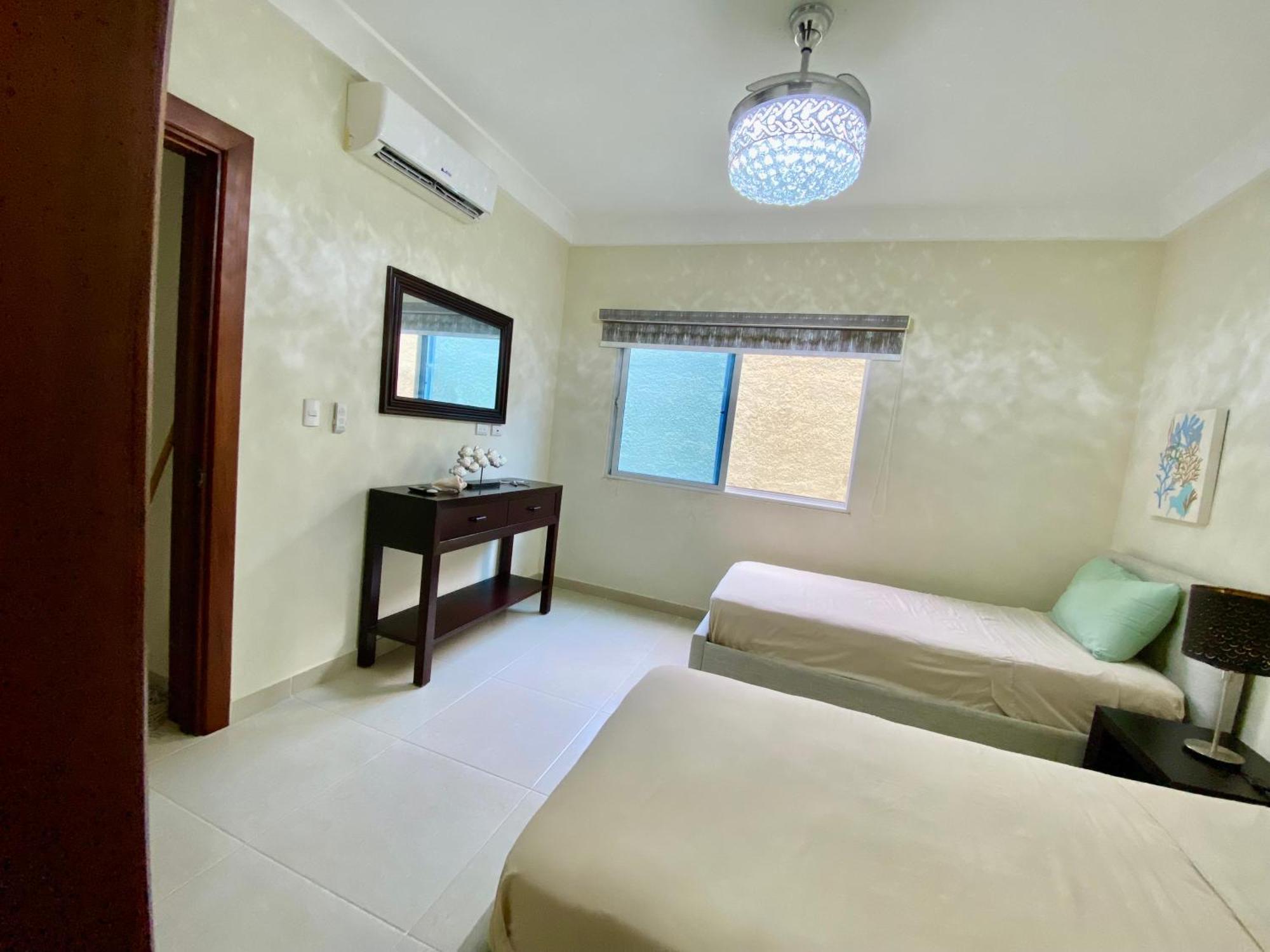 Apartamento Radiant Realm Free Parking Bbq Corales *