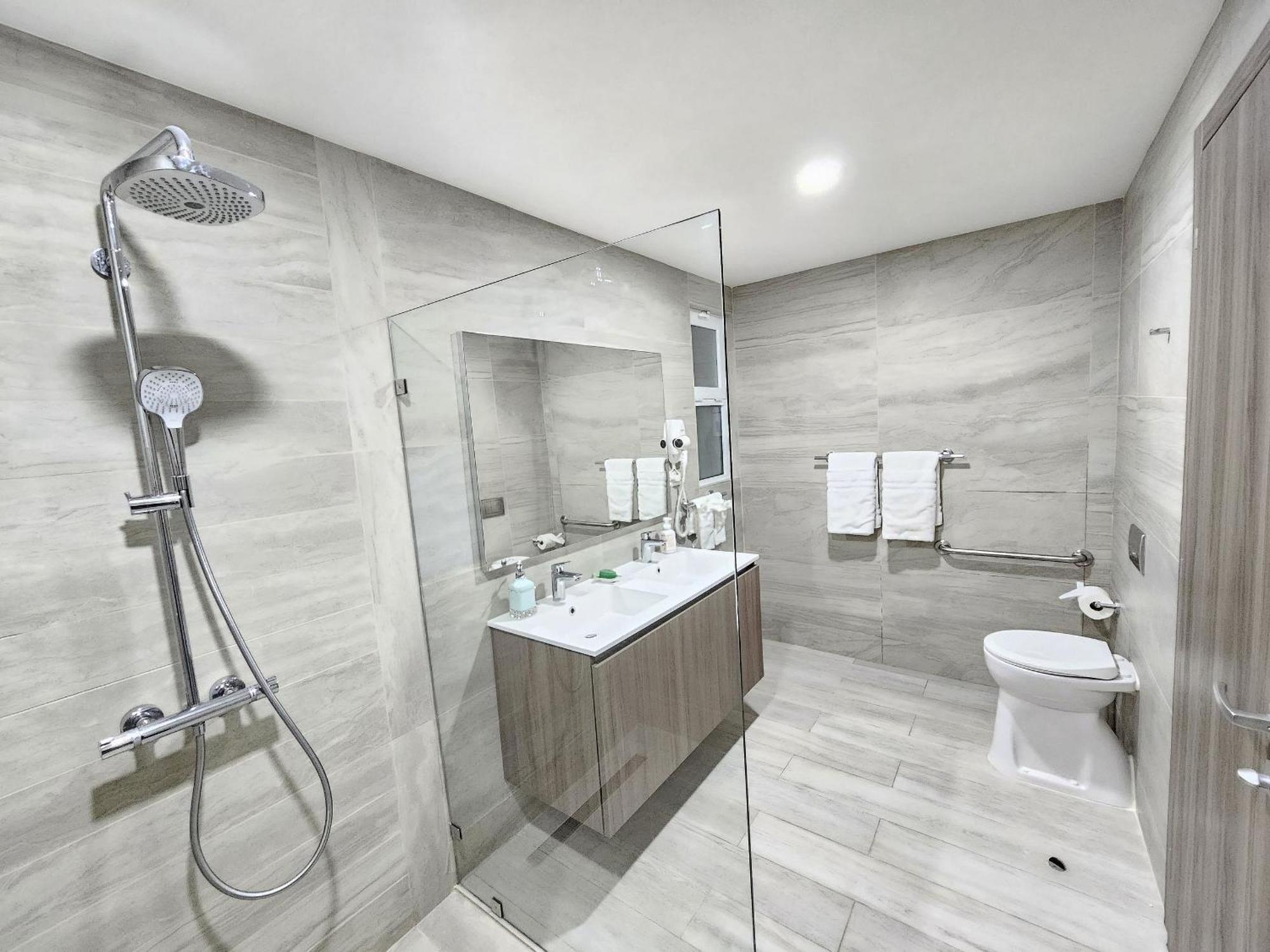 Melody 2bdr With Pool View In Coral Bay #2 Apartamento *