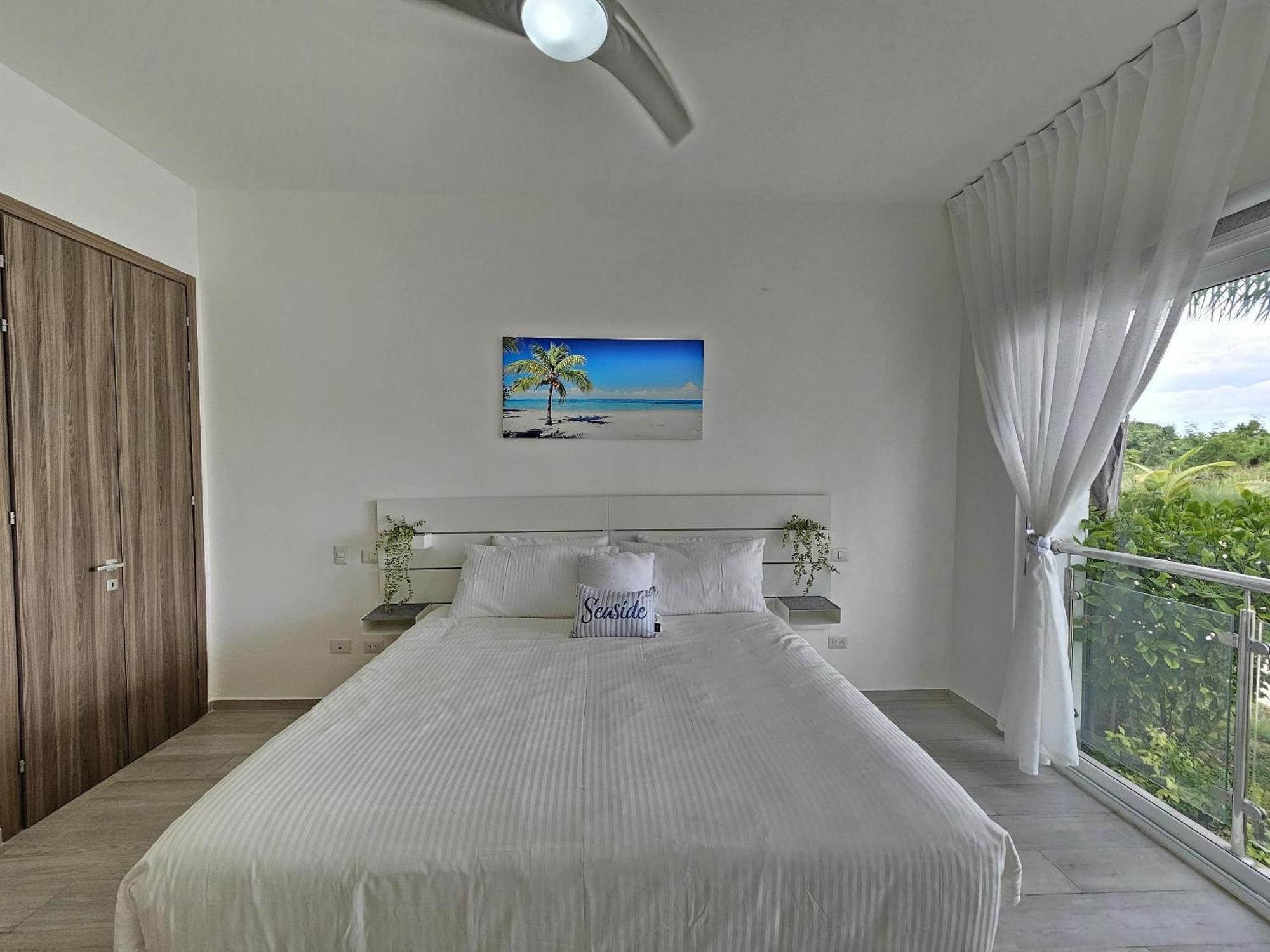 Melody 2bdr With Pool View In Coral Bay #2
