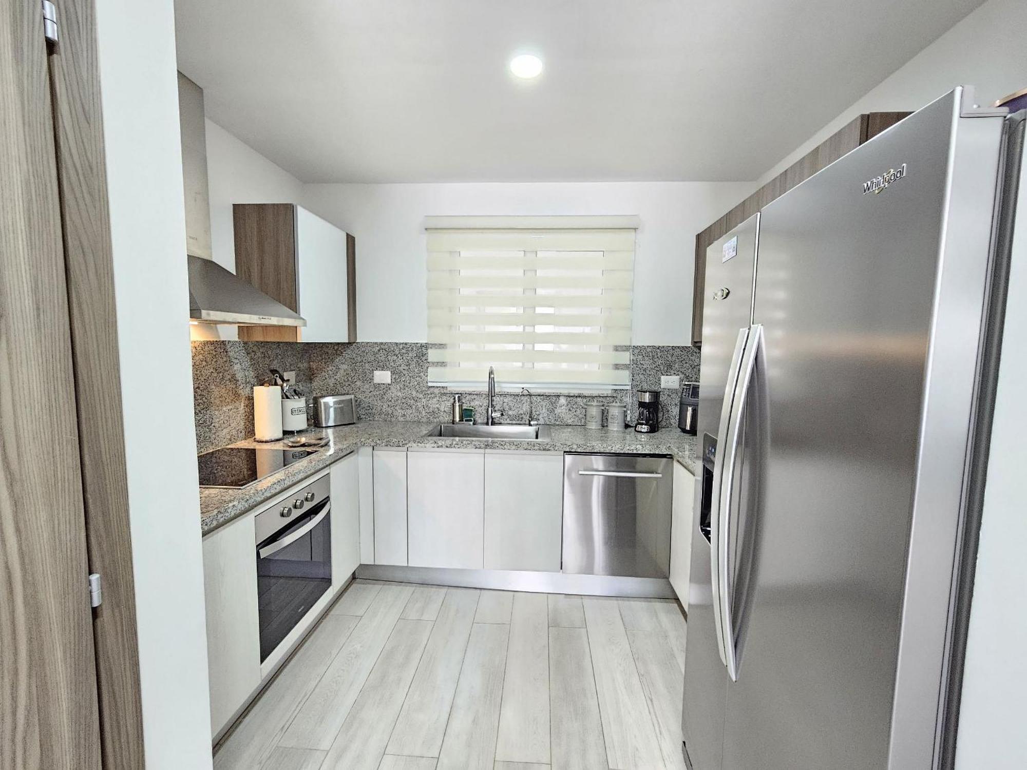 Apartamento Melody 2bdr With Pool View In Coral Bay #2