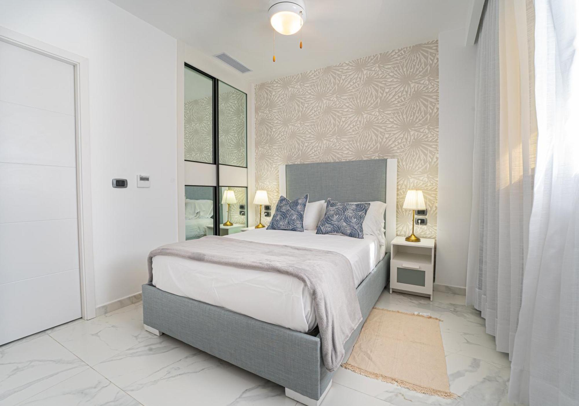 Beautiful With Private Jacuzzi, Pool & Golf Apartamento *