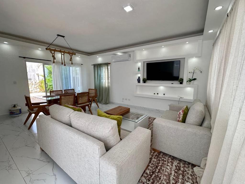 Luxury 7 Villa