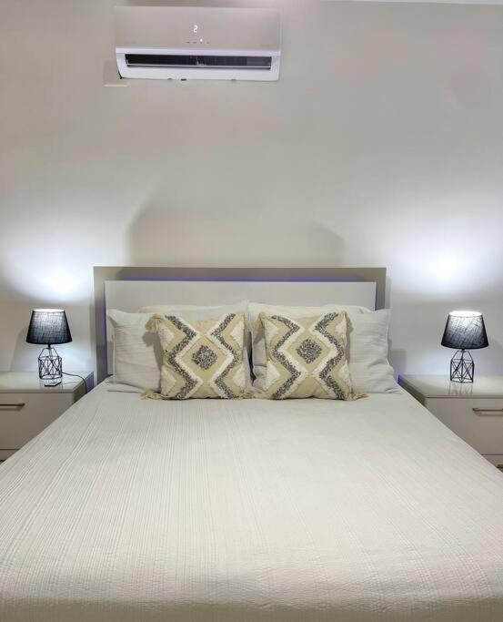 Centrico Apto De 3 En Jardines Punta Cana