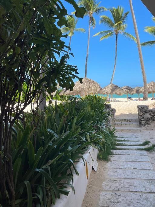 Blue Coral Beachfront * Punta Cana
