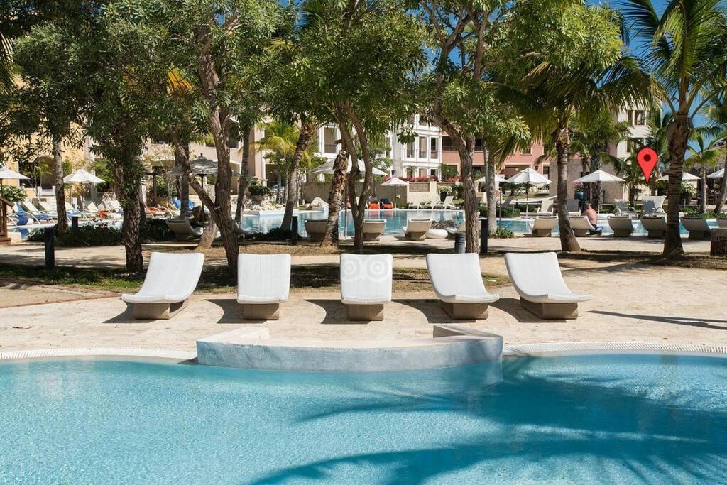 Your Private Pool, Marina Hot Tub & Grounds Apartamento *