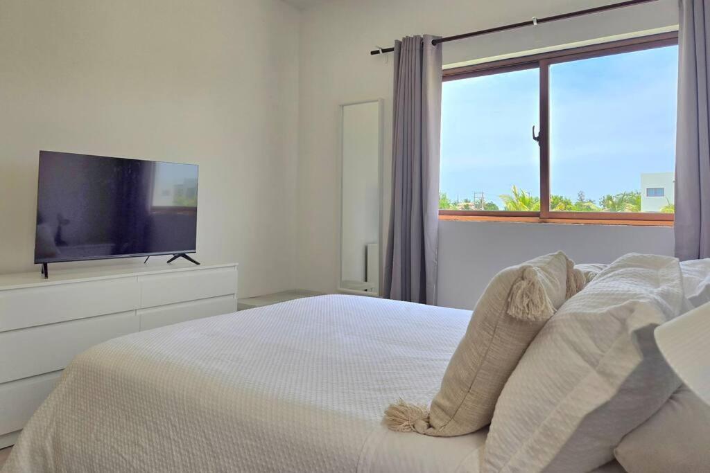 Moderno, Luminoso, Piscina, Playa Cerca Apartamento Punta Cana
