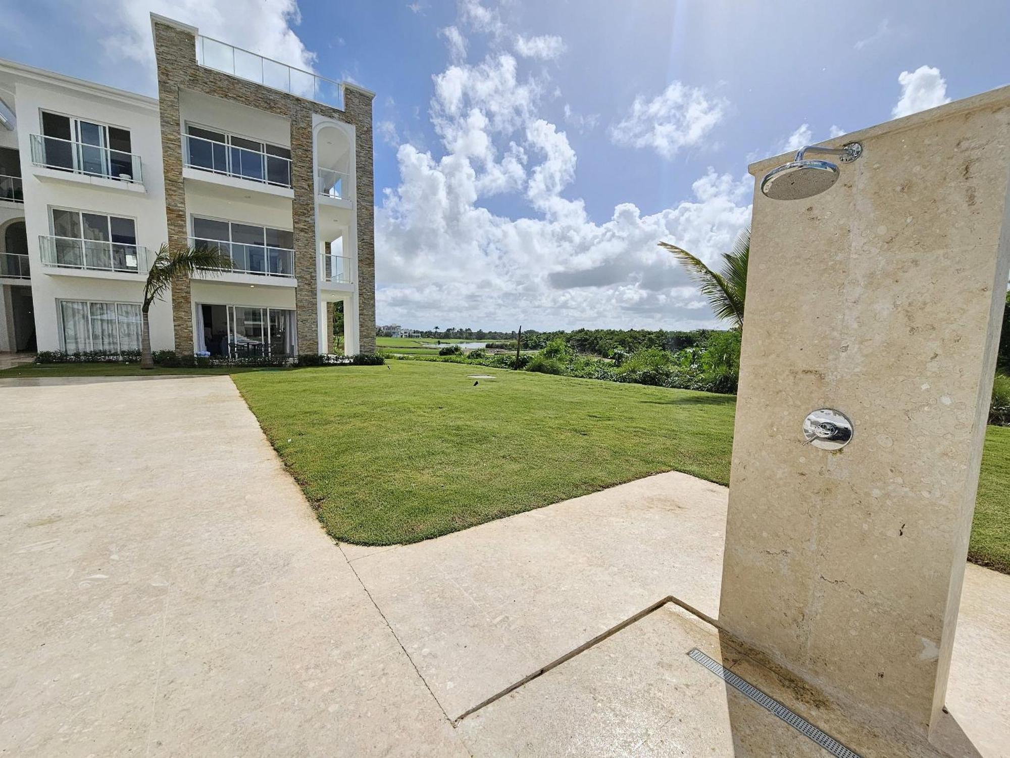 Relaxing 2bdr Overlooking Hard Rock Golf * Punta Cana