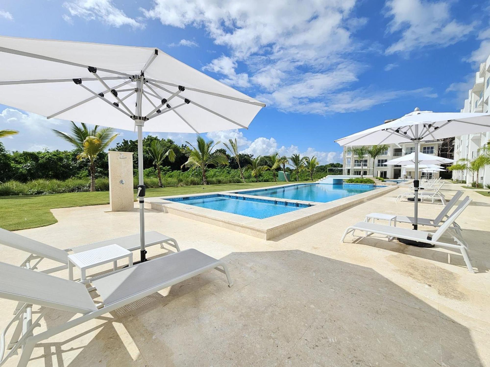 Relaxing 2bdr Overlooking Hard Rock Golf Apartamento Punta Cana