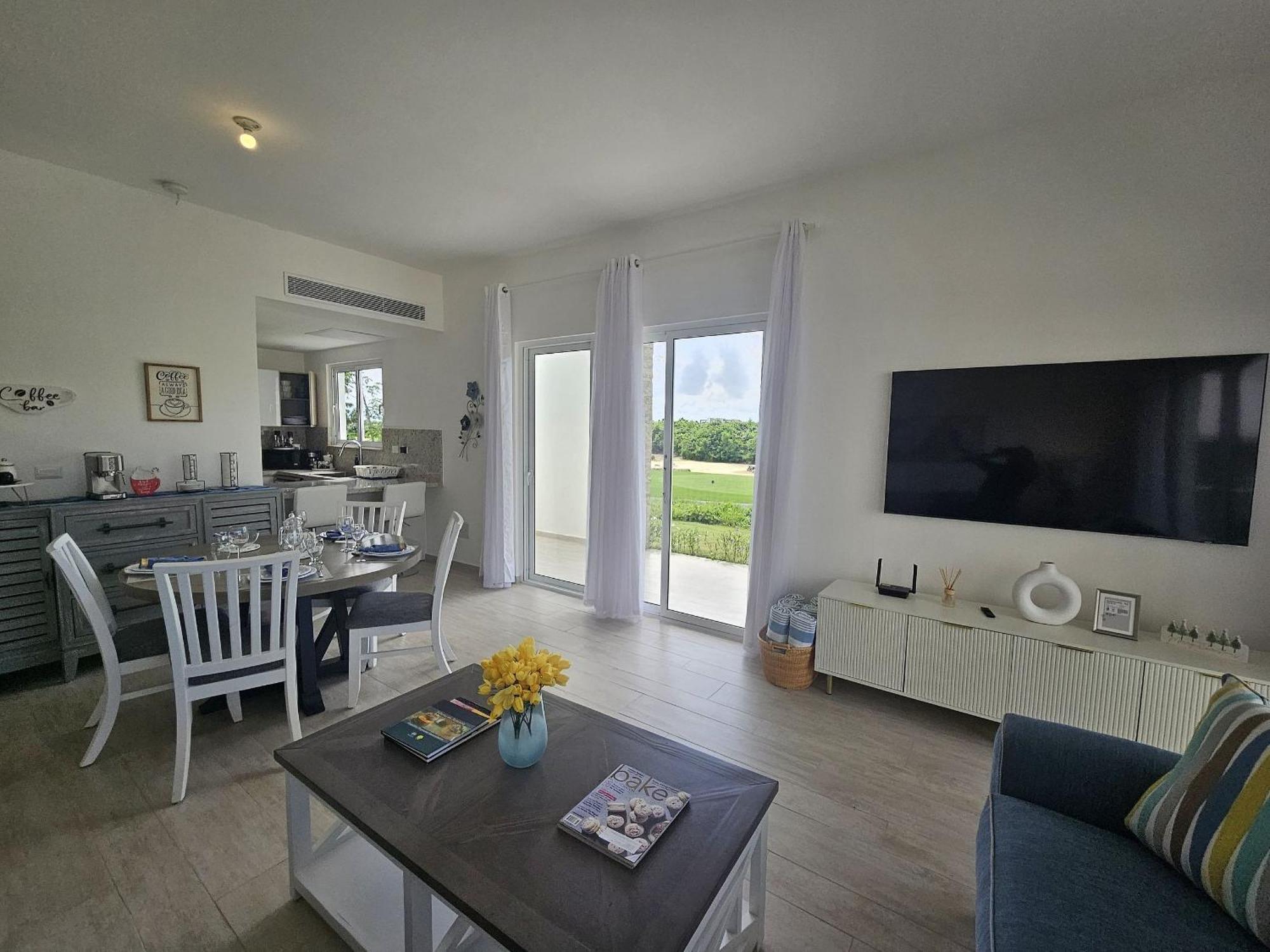 Relaxing 2bdr Overlooking Hard Rock Golf Apartamento Punta Cana