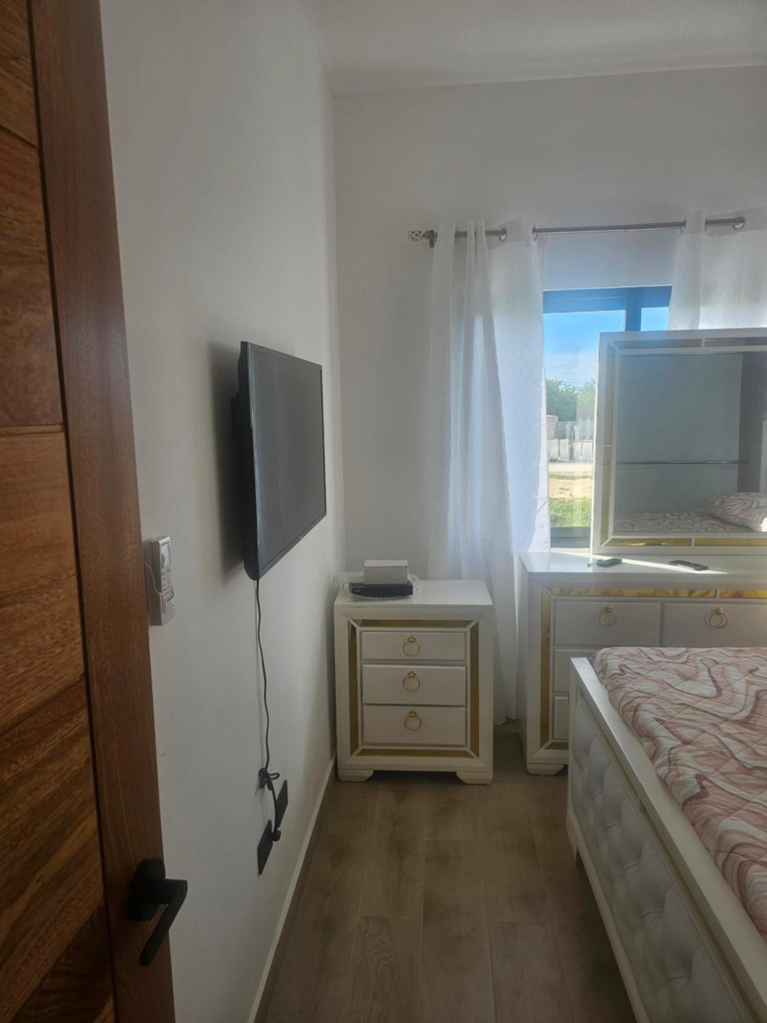 24 Rose Village * Punta Cana