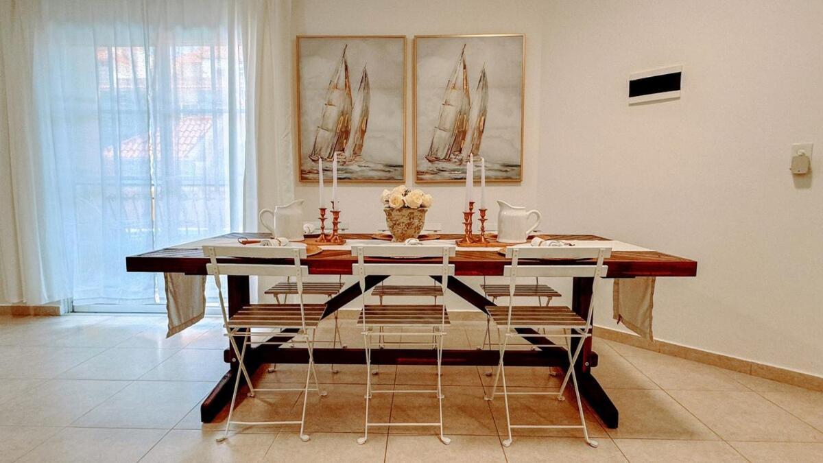 Apartamento Backyard, Pool View, Walk To Beach, Dining, Shops