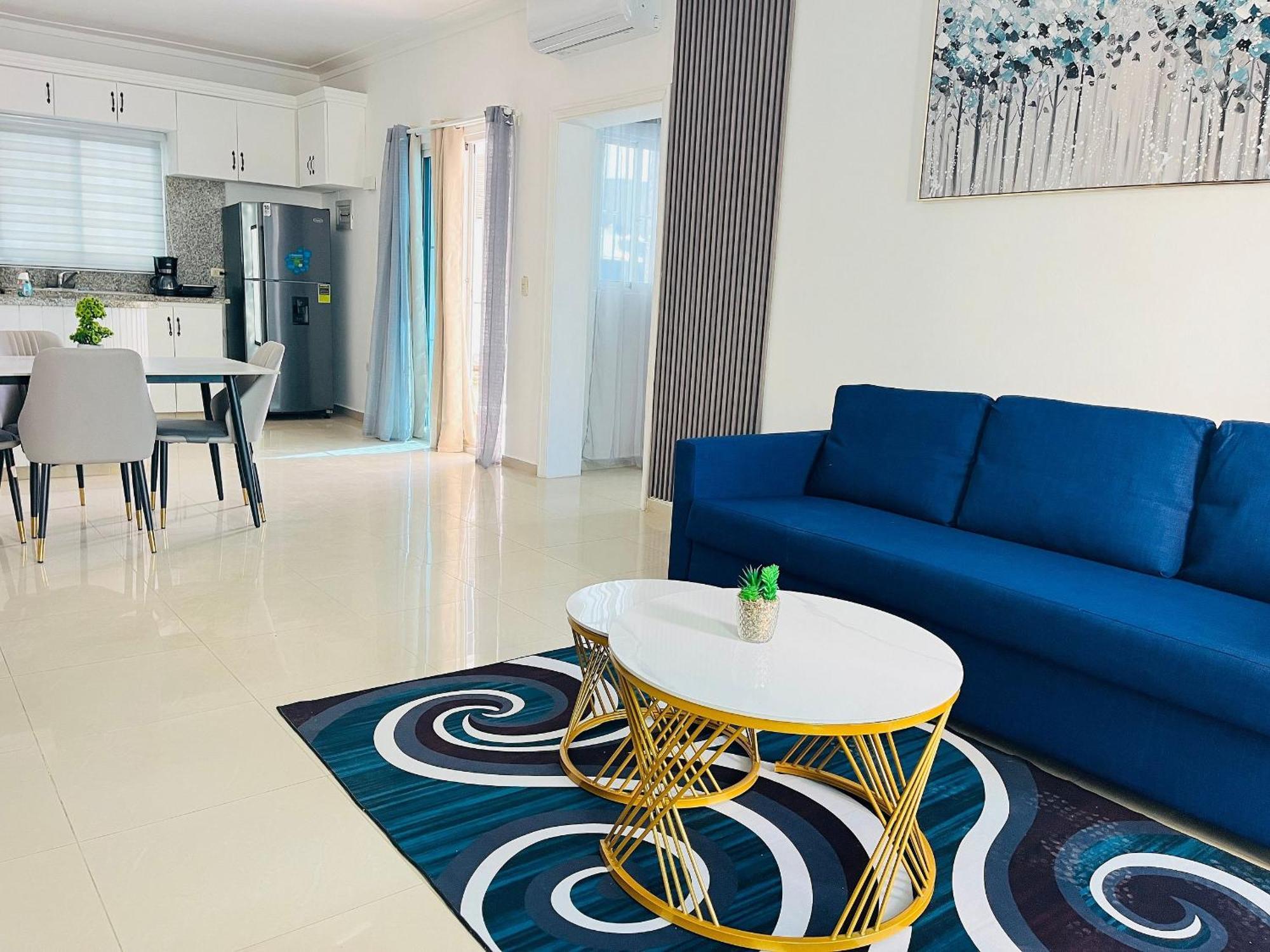 Cozy 290m Distance From The Apartment