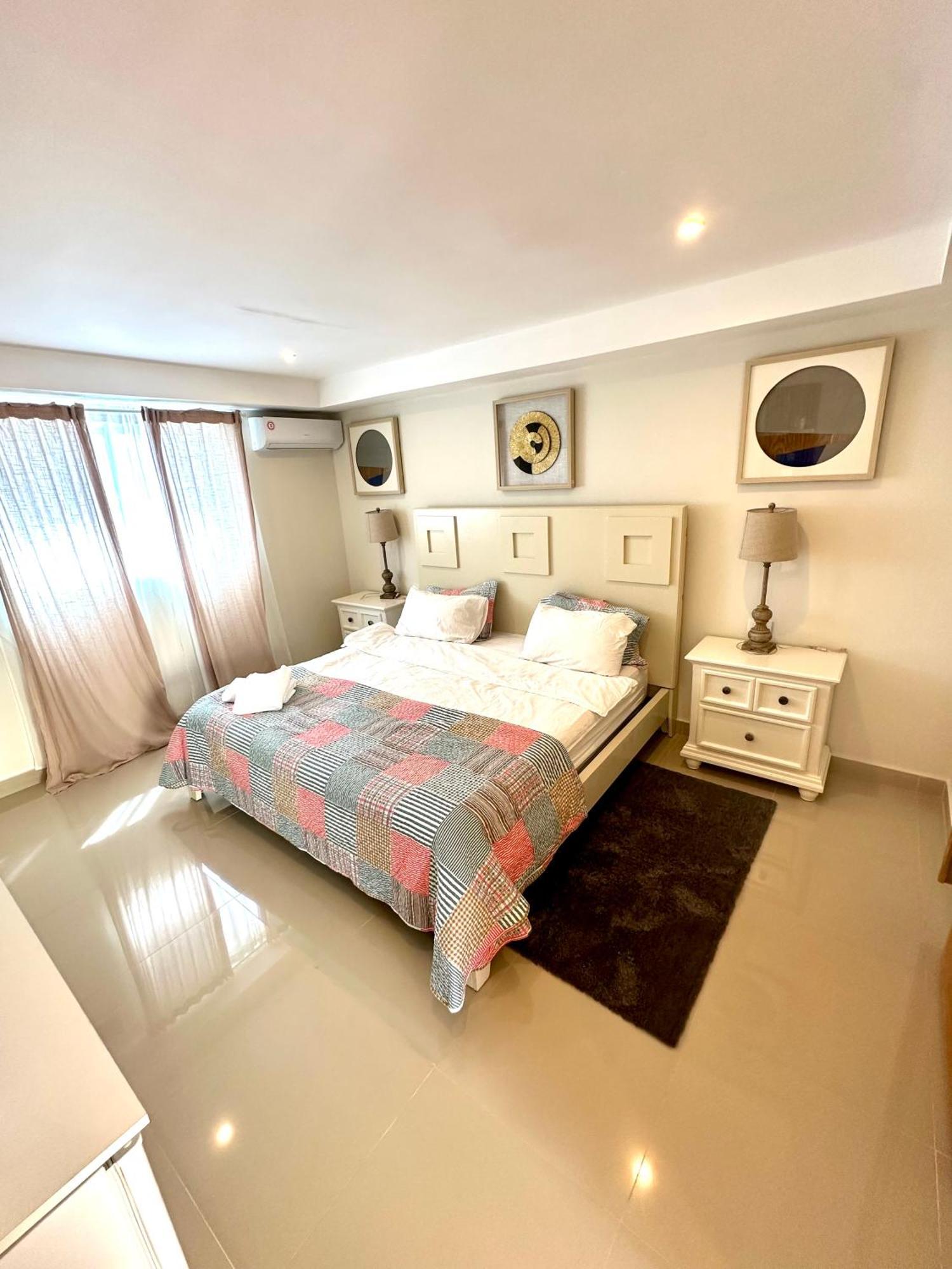 Noe #11 King Bedroom In The Heart Of *
