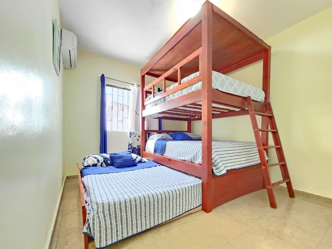 Completamente Privada Con Piscina, Jacuzzi Y Gran Patio Villa Punta Cana
