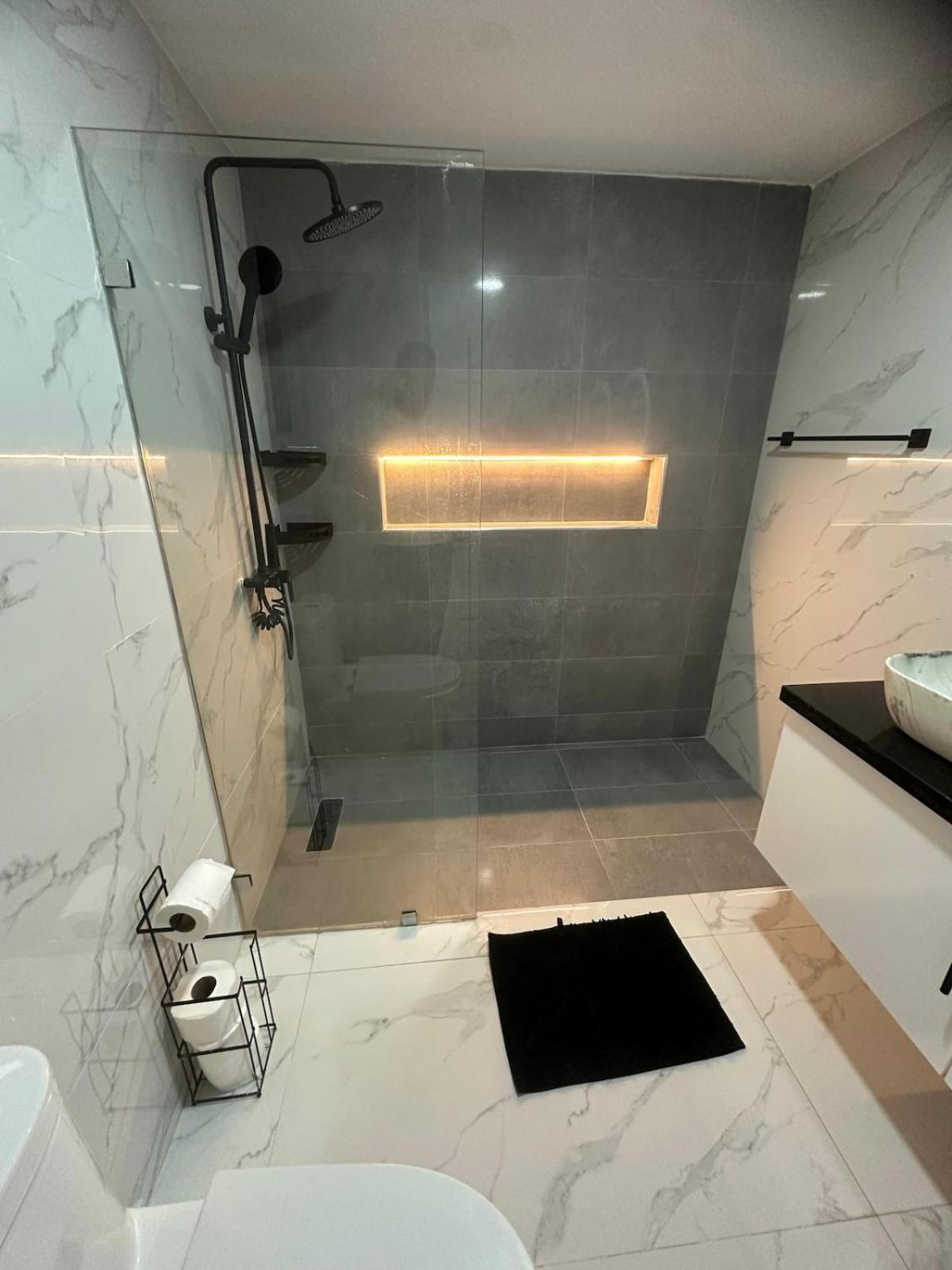 Villa 4 Bed Private Pool 5min To *