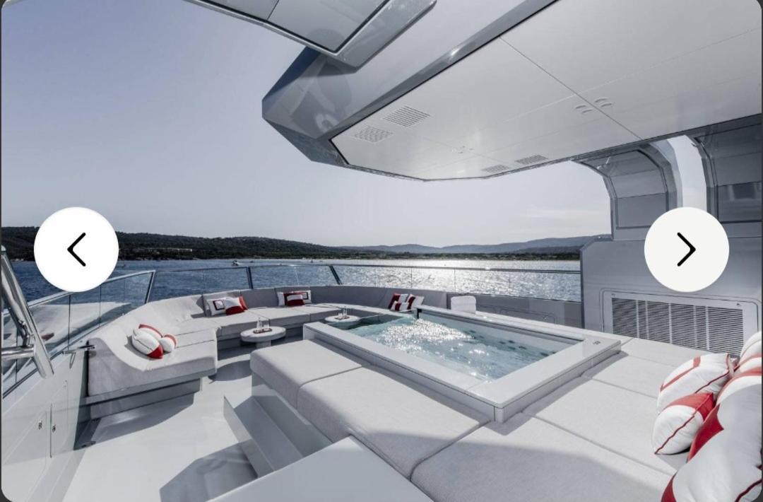 Luxus Yacht Ch Hotel en barco Punta Cana