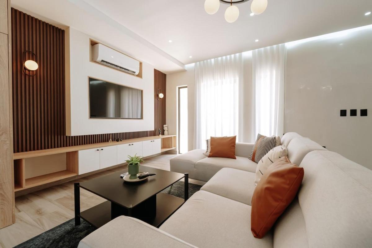 Luxurious In Downtown With Picuzzi