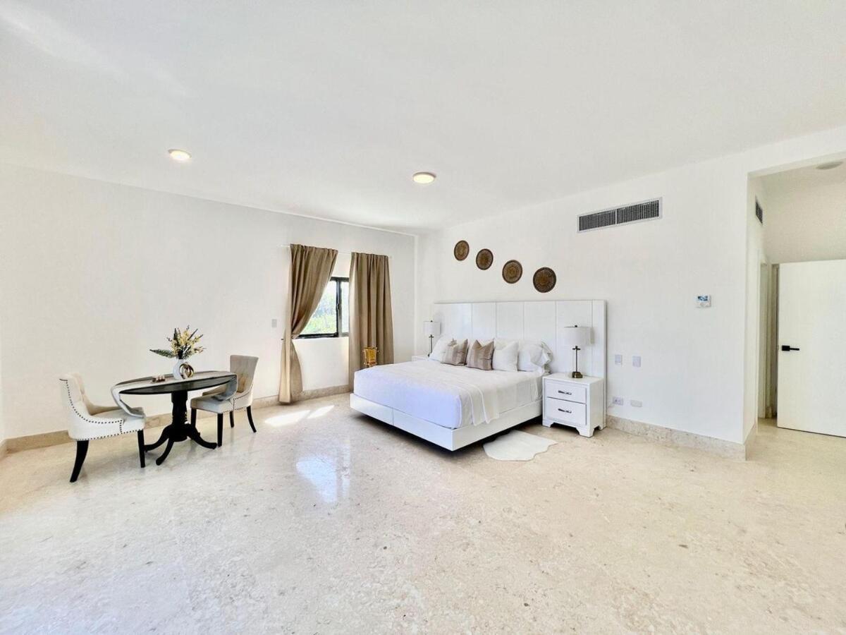 Villa Luxury With Playa Privada In Punta Cana