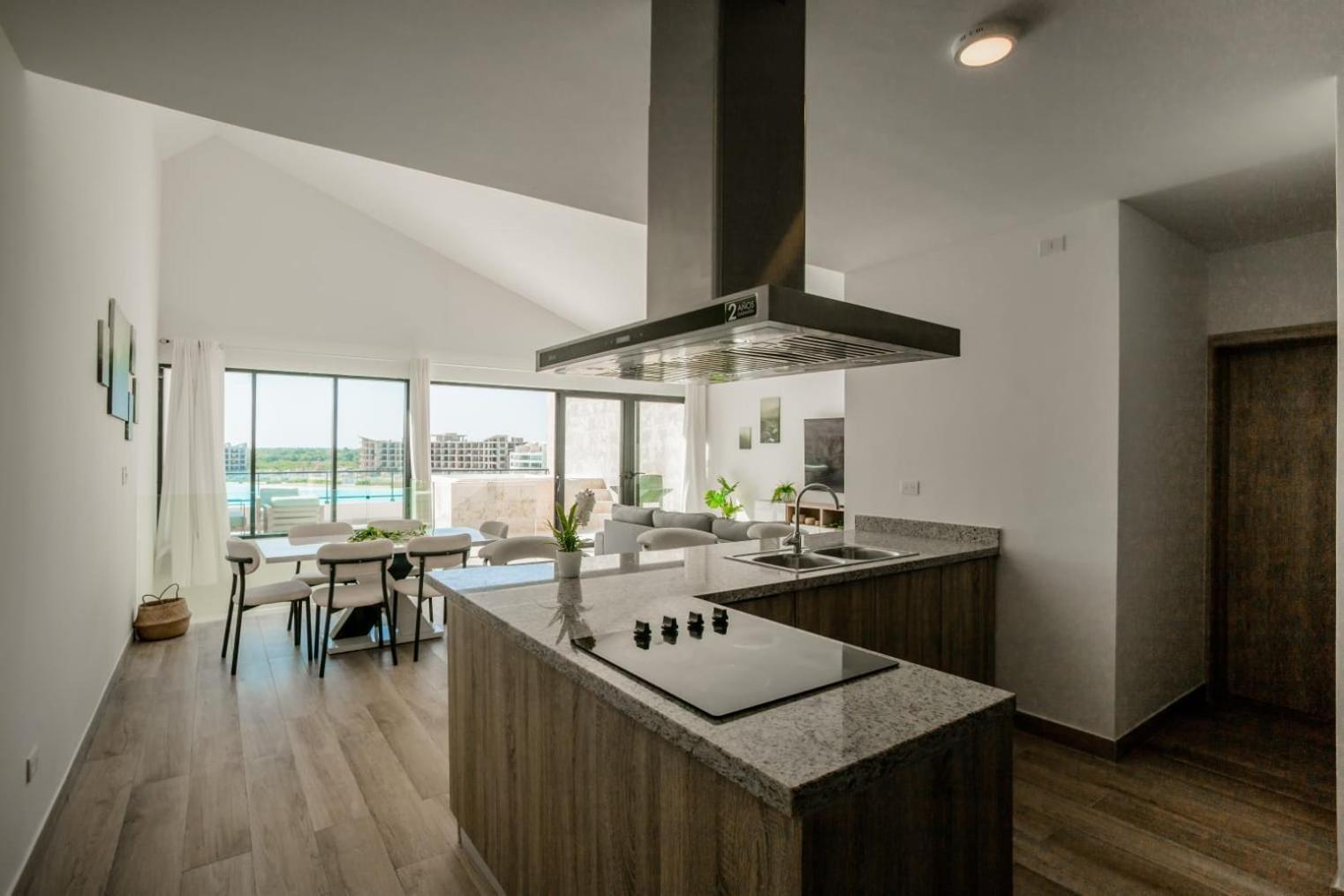Penthouse At The Place