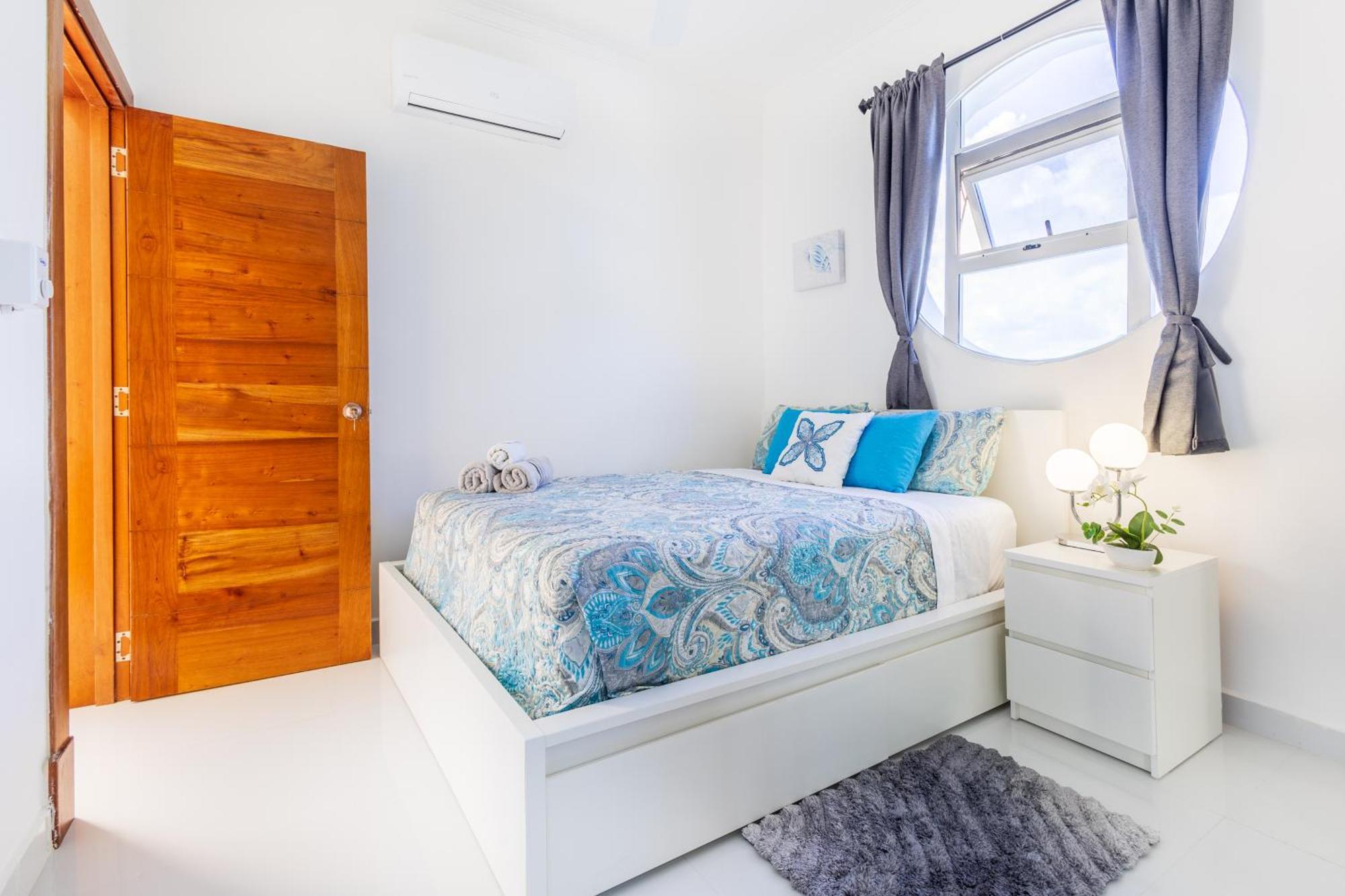 New Stylish 3br With Private Pool & Terrace Villa *