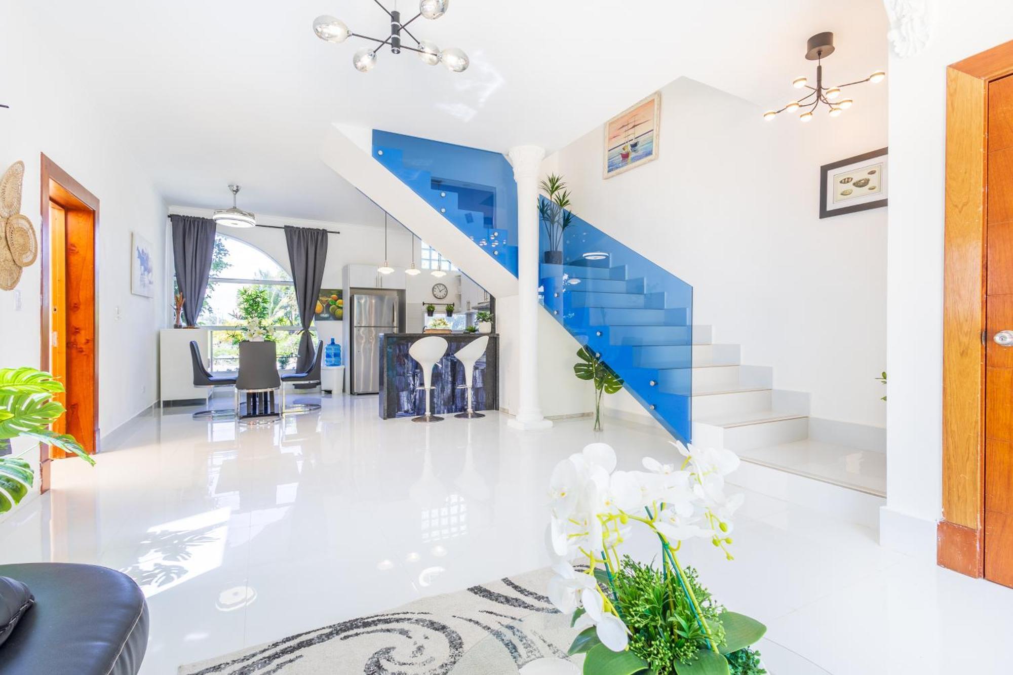 New Stylish 3br With Private Pool & Terrace