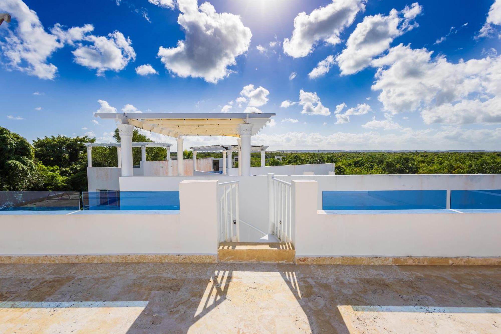New Stylish 3br With Private Pool & Terrace Villa *
