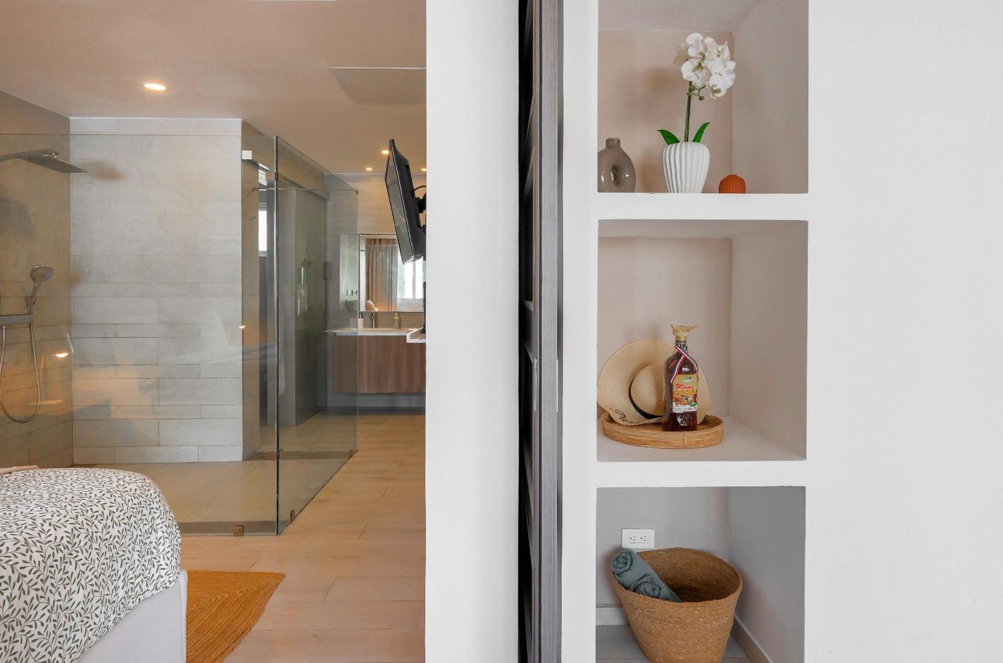 Apartamento Beauty Pool Views Paseo Playa Coral Steps To The