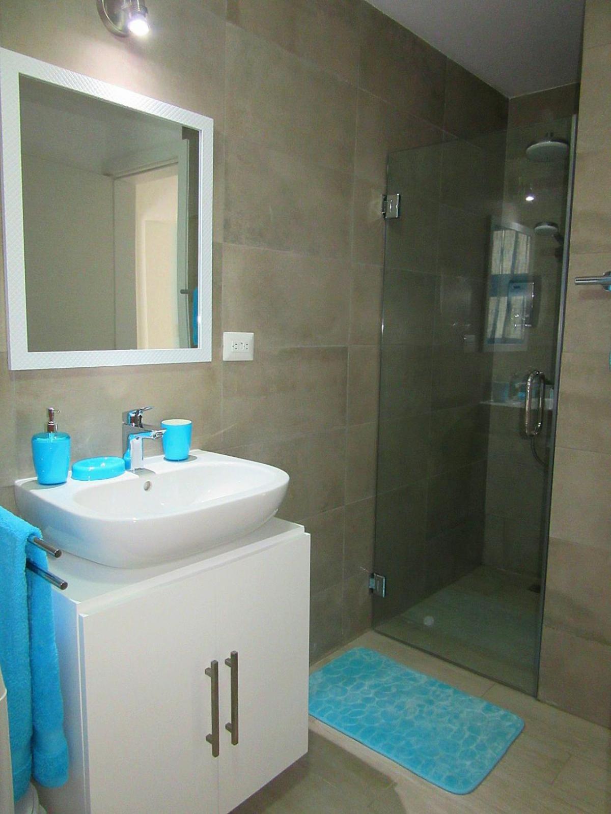 Caribbean Rainbow With Pool - Beach, Bars & Services Close By Punta Cana