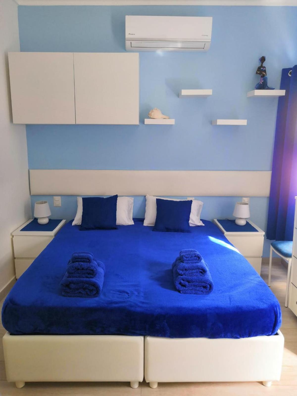 Apartamento Caribbean Rainbow With Pool - Beach, Bars & Services Close By *