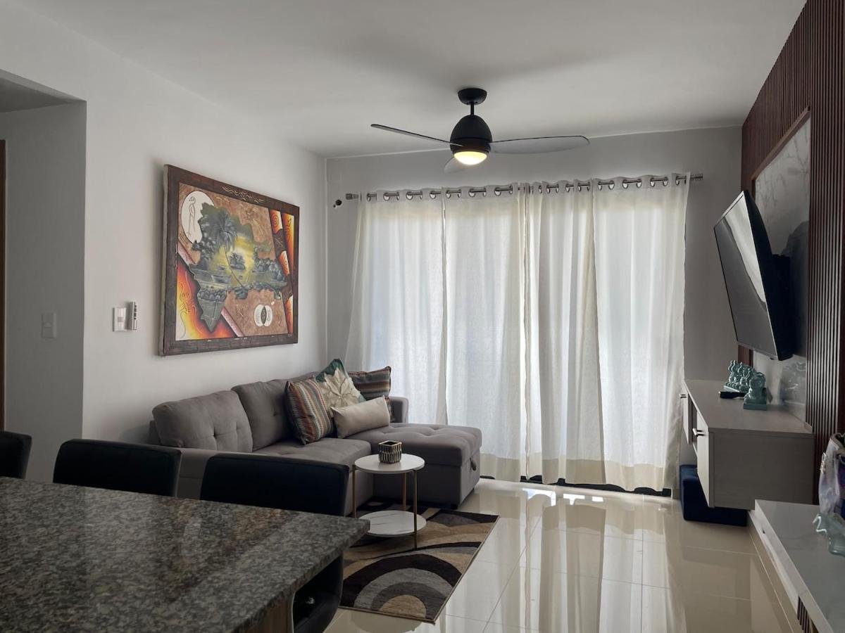 Luxury Retreat In *