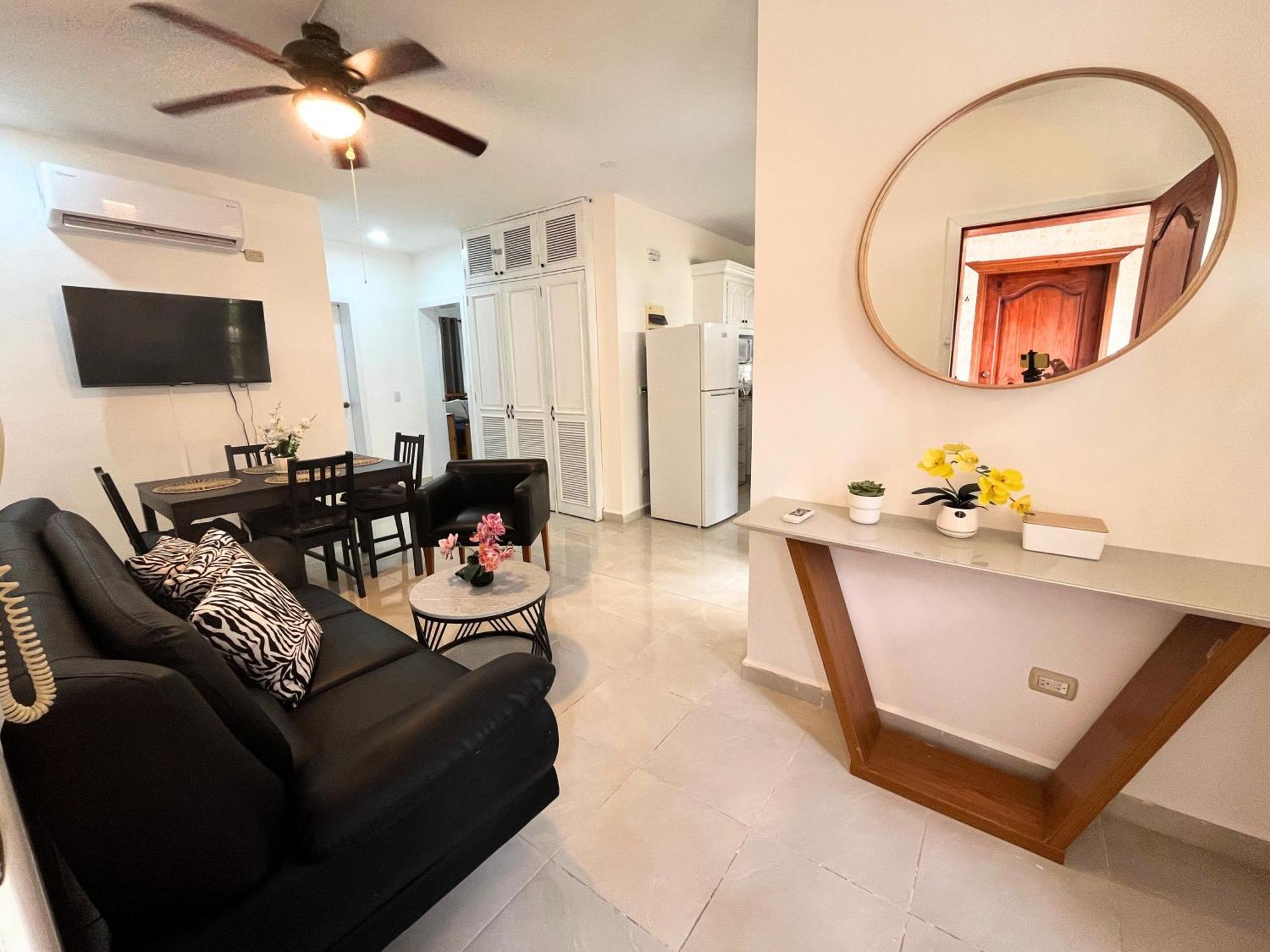 Cozy - 4 Min To The Apartamento *