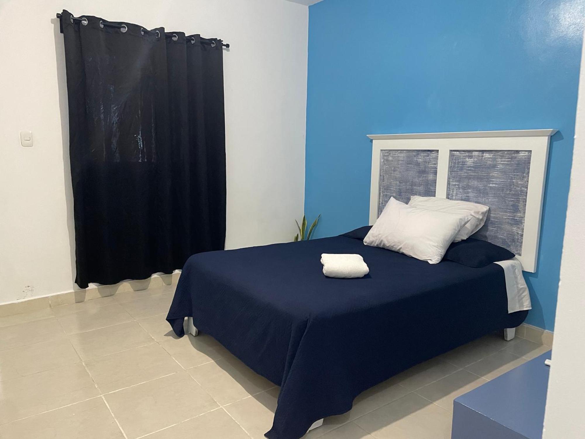 Hotel Blue Night Aparta 5*