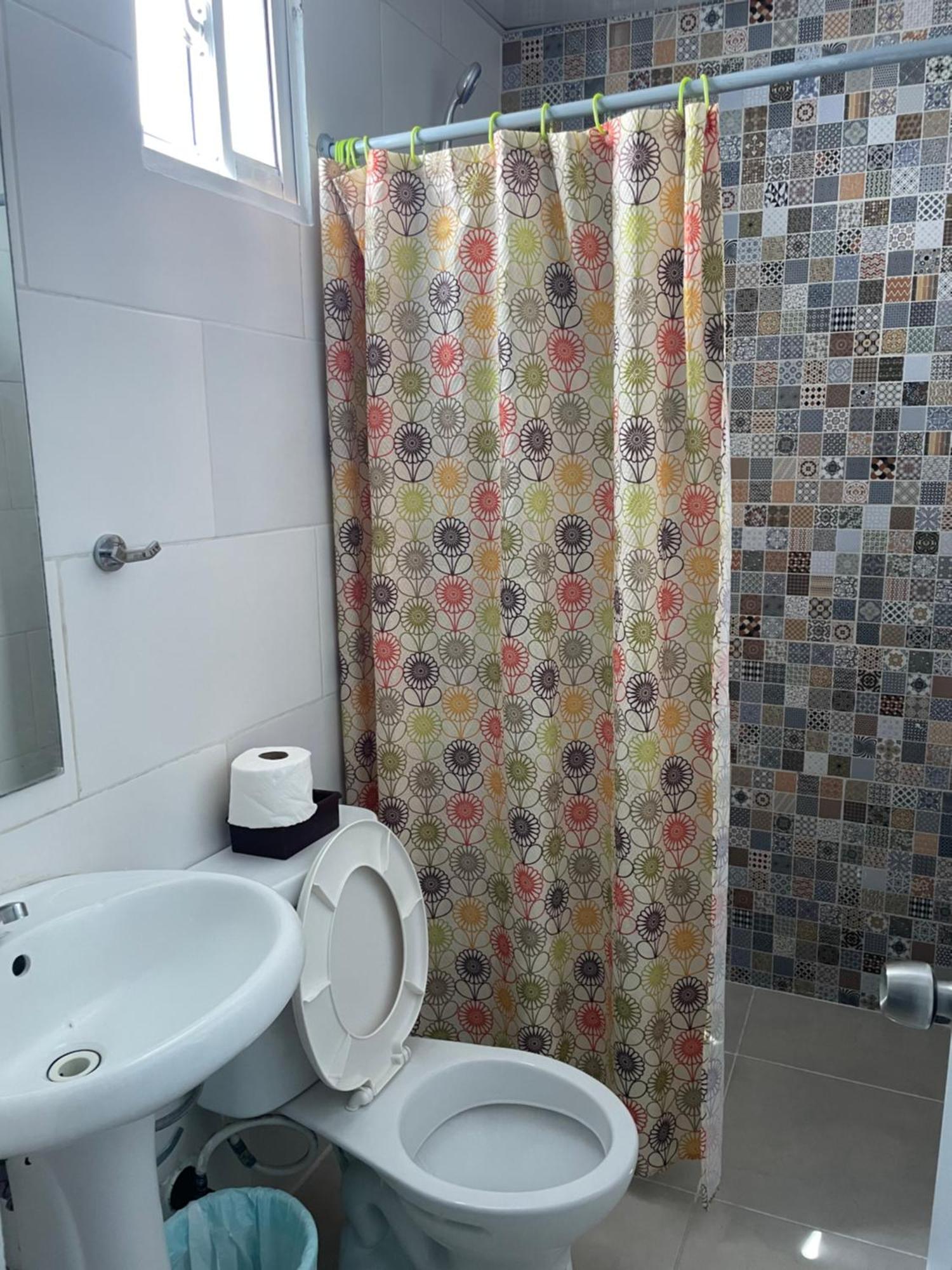 Hotel Blue Night Aparta 5*