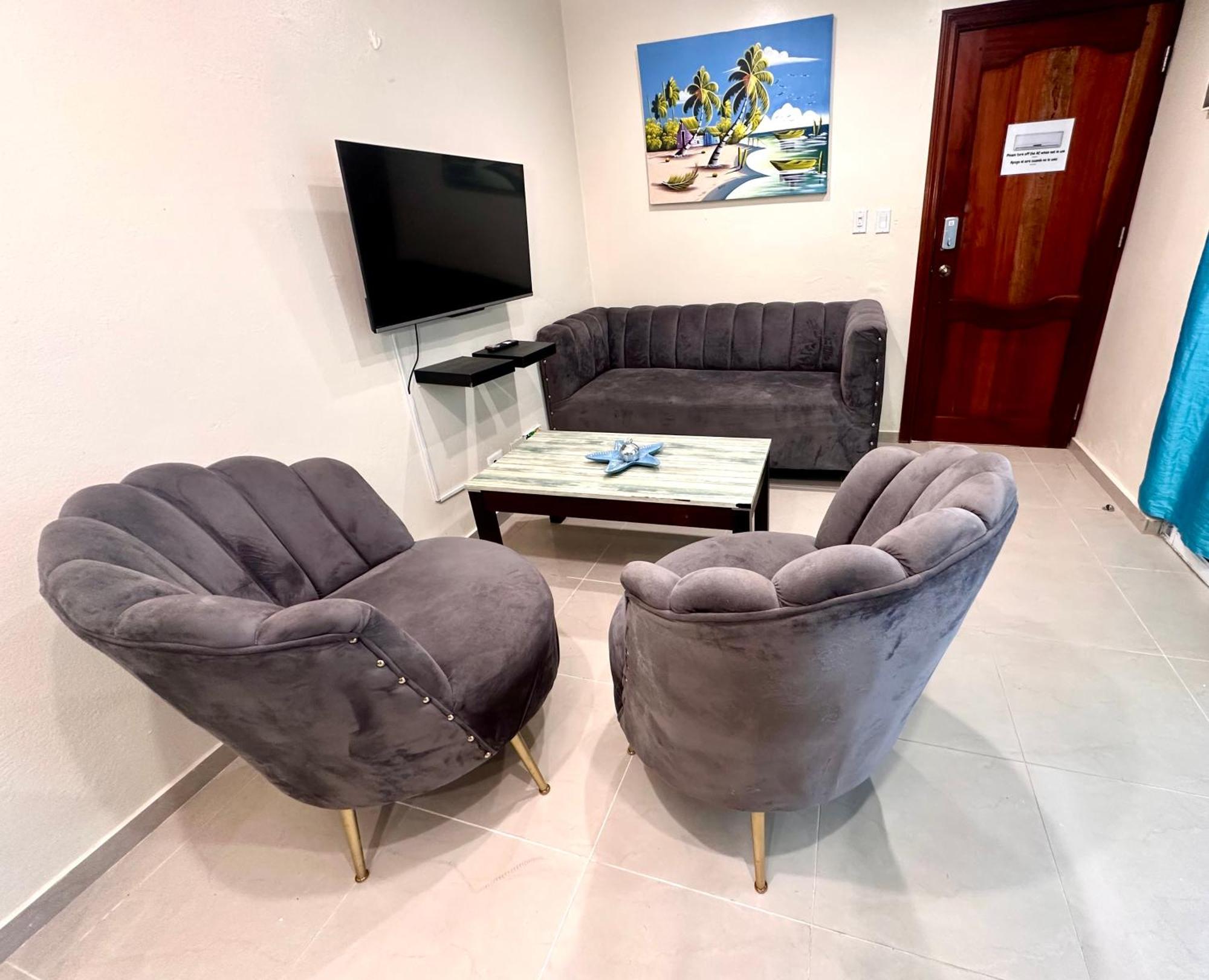 -bibiajua -suite Club Y Swimming Pool -vip Punta Cana