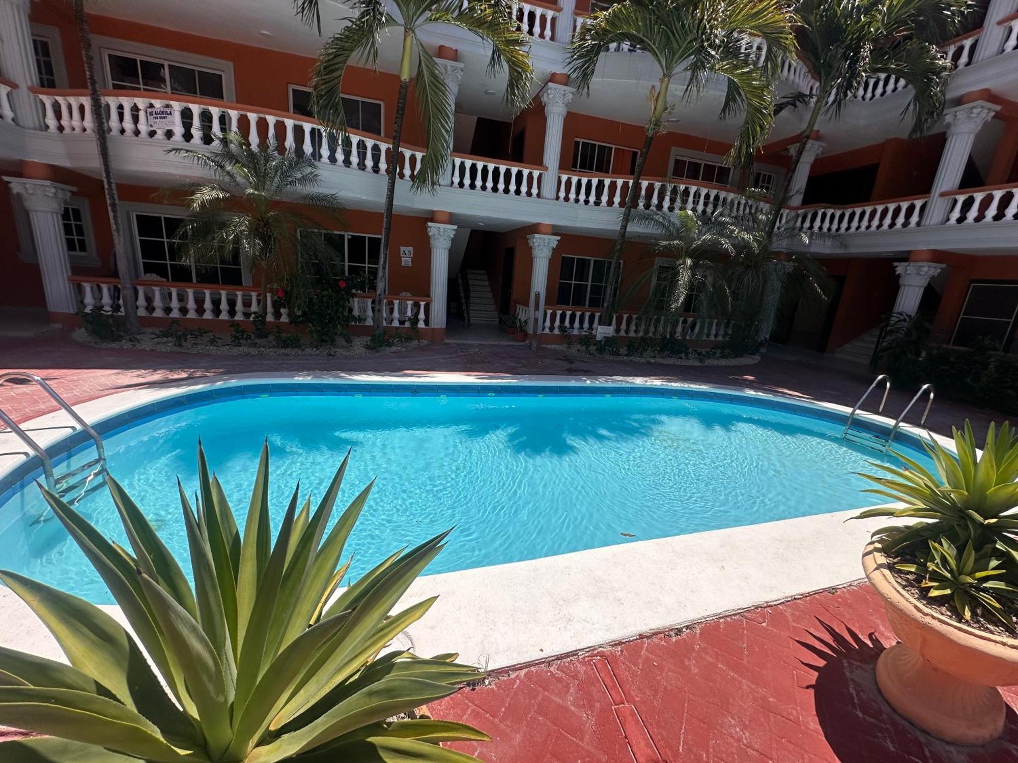 -bibiajua -suite Club Y Swimming Pool -vip Apartamento Punta Cana
