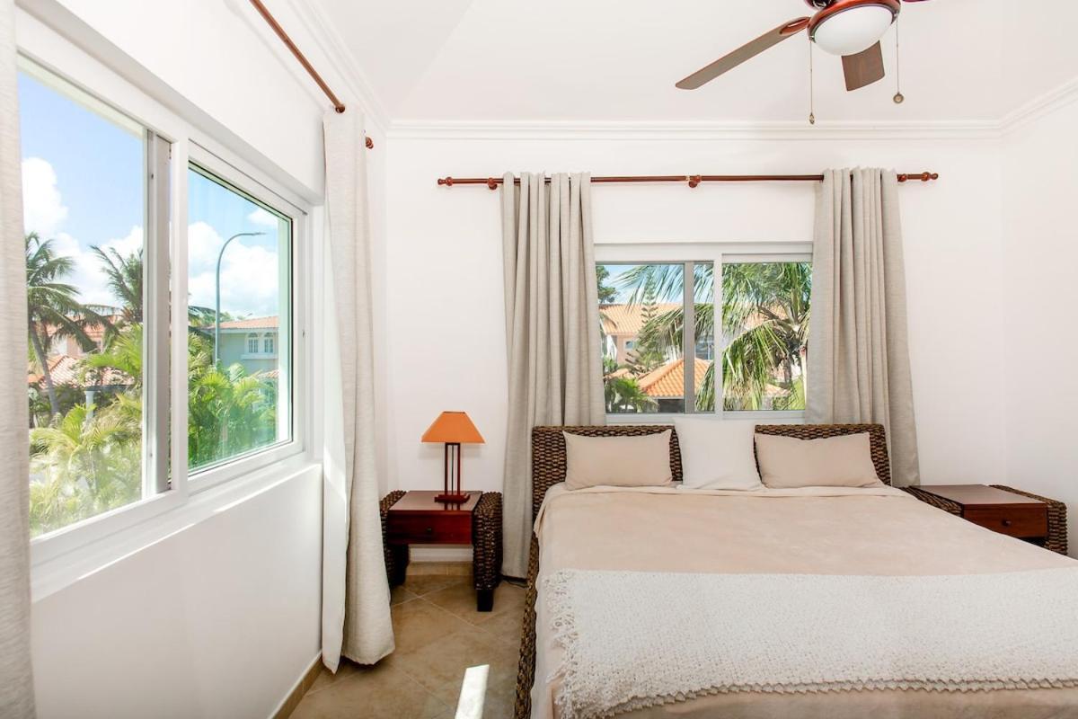Stunning 4 Bedroom Luxury *