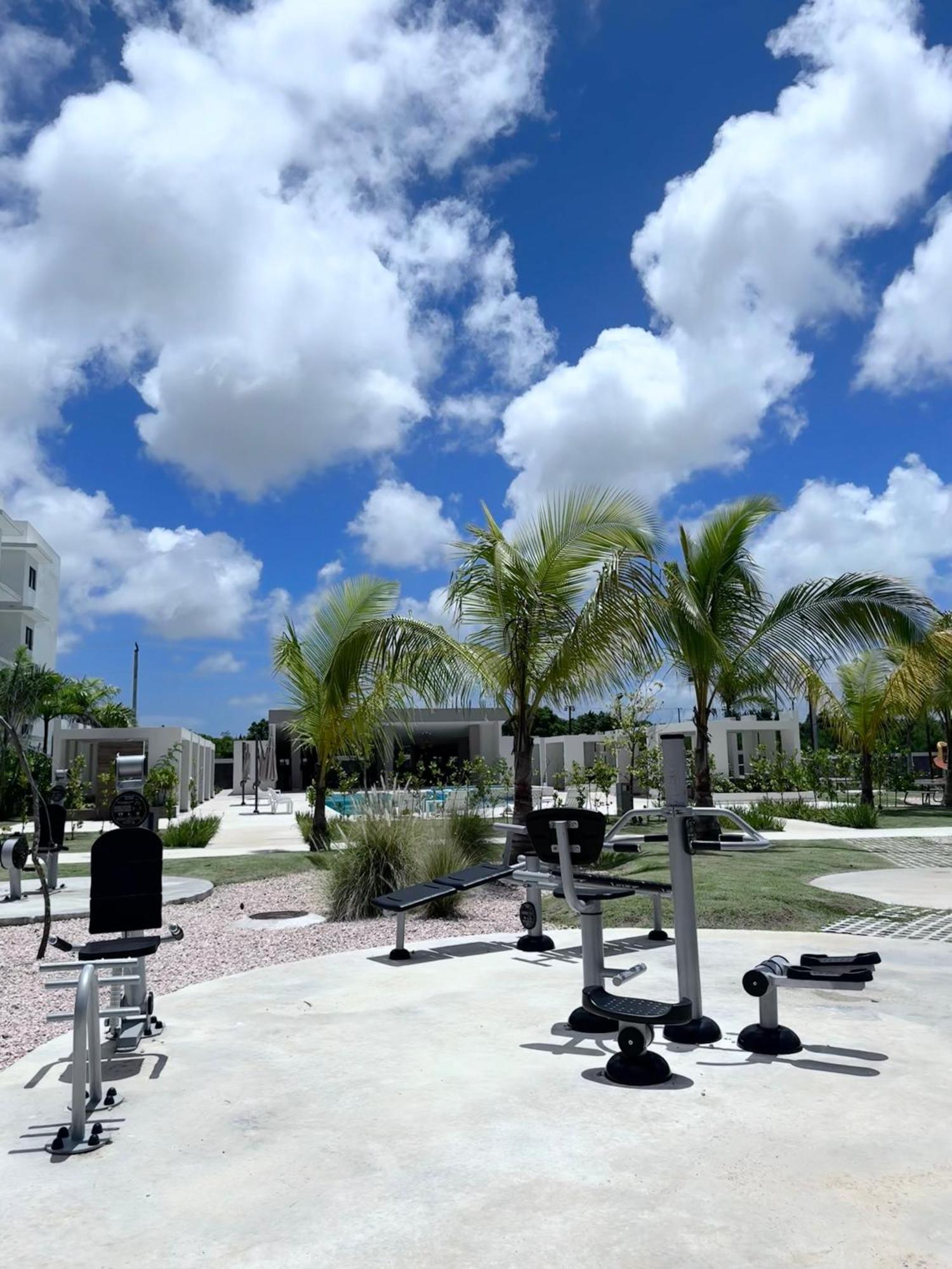Con Piscinas Y Amenidades In Lodge Punta Cana
