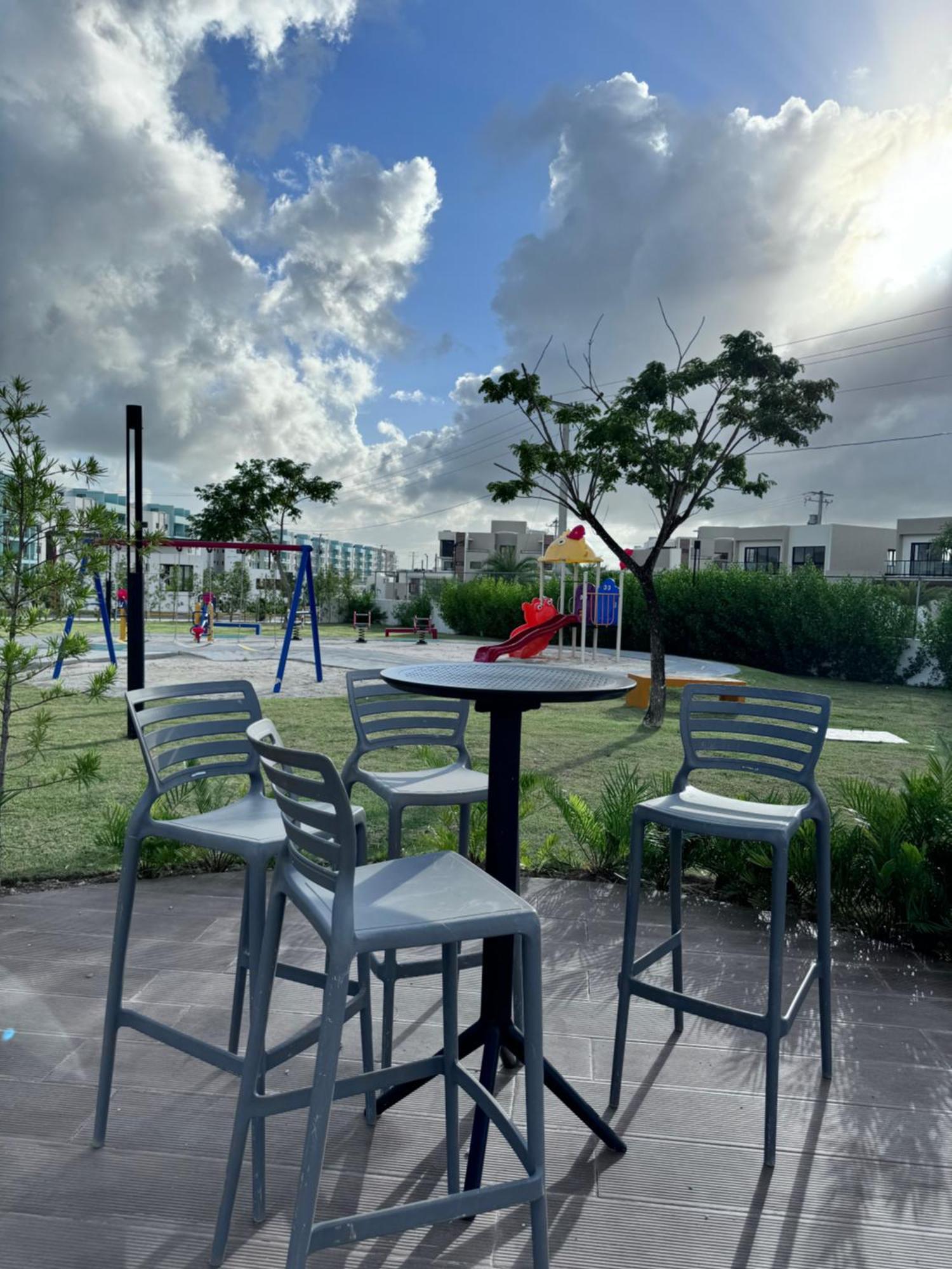 Lodge Con Piscinas Y Amenidades In Punta Cana