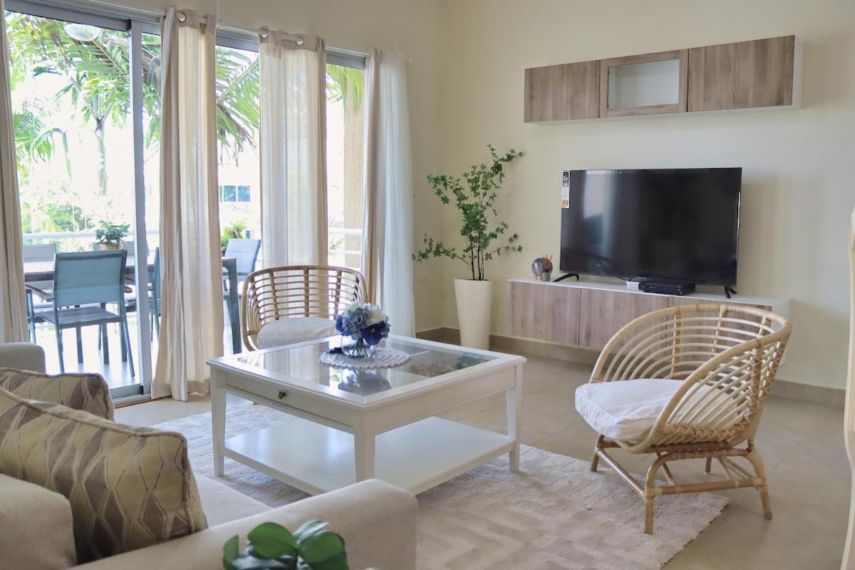 Charming Tsi With Spacious Interior Punta Cana
