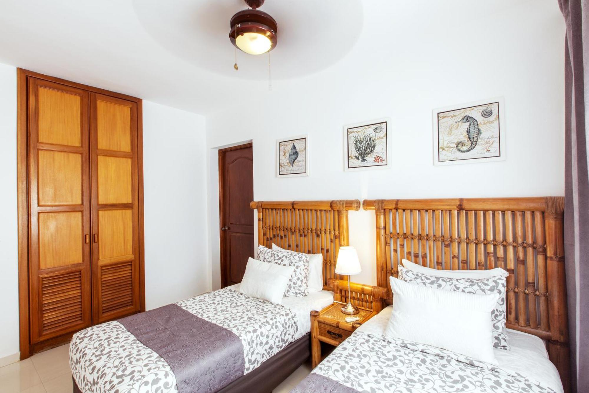 Hotel Aventura Tropical - And - Playa Corales