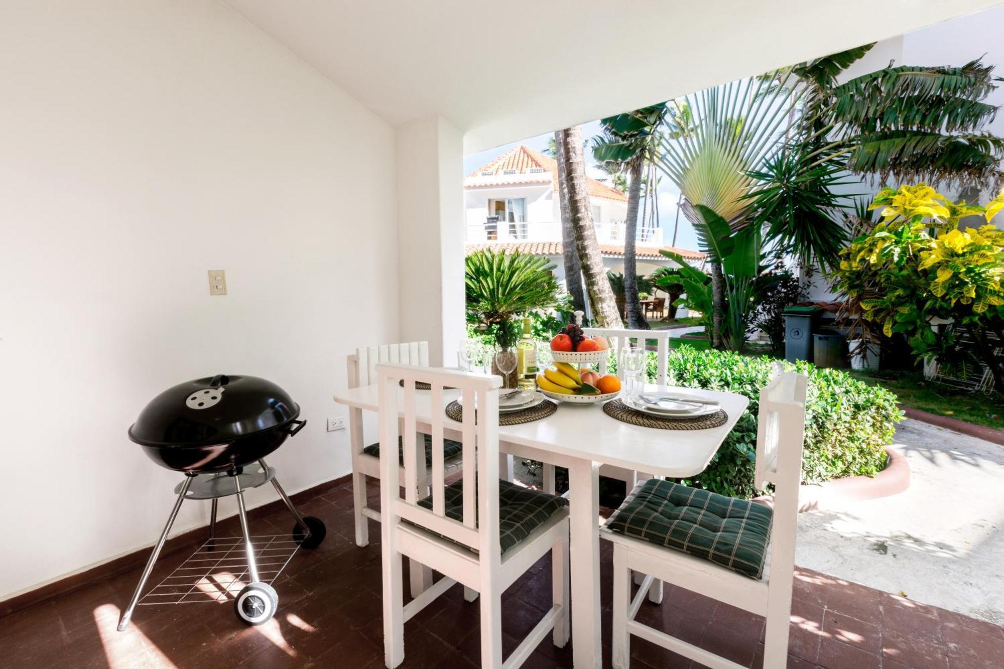 Hotel Aventura Tropical - And - Playa Corales Punta Cana