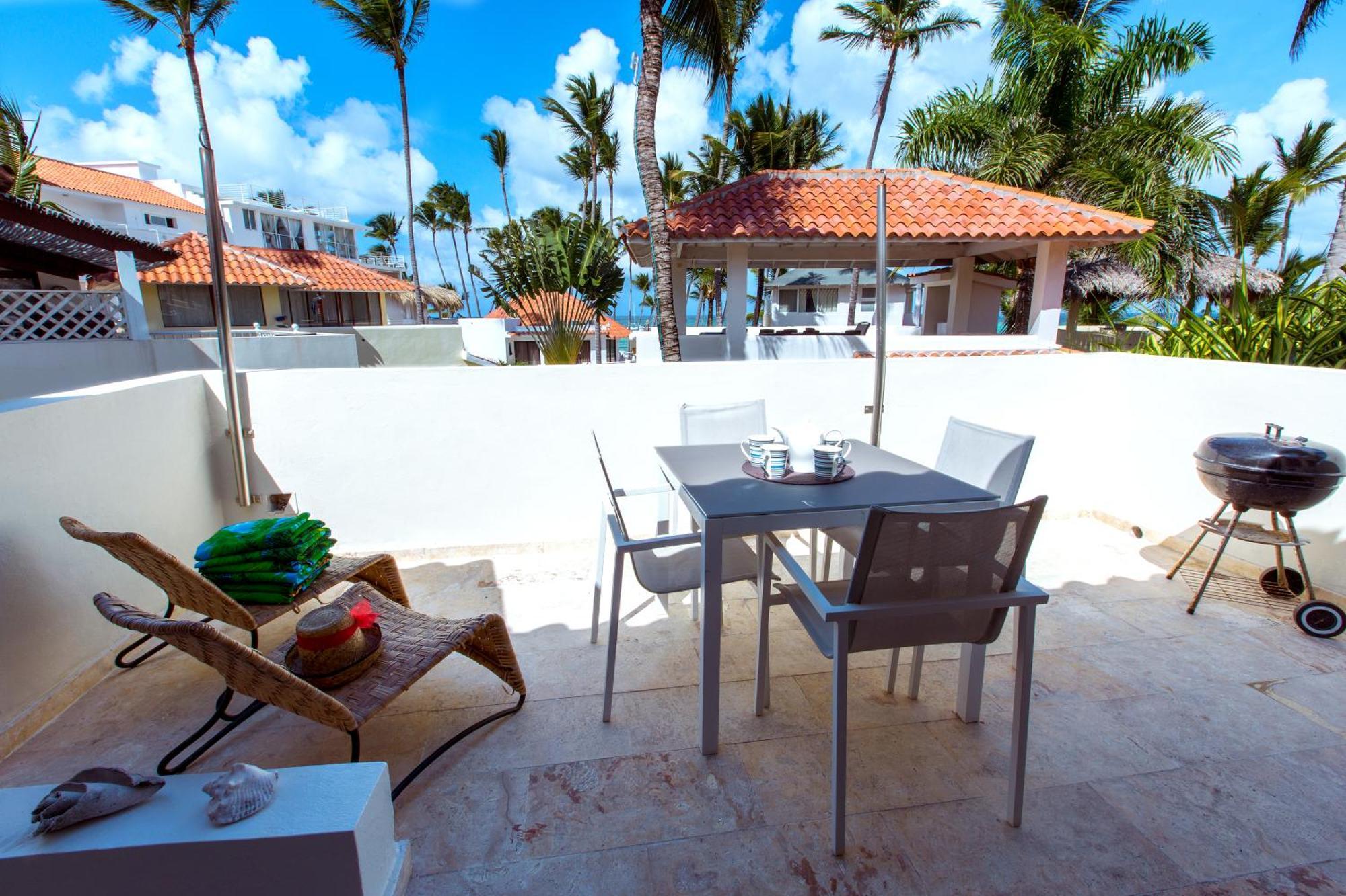 Aventura Tropical - And - Playa Corales Punta Cana