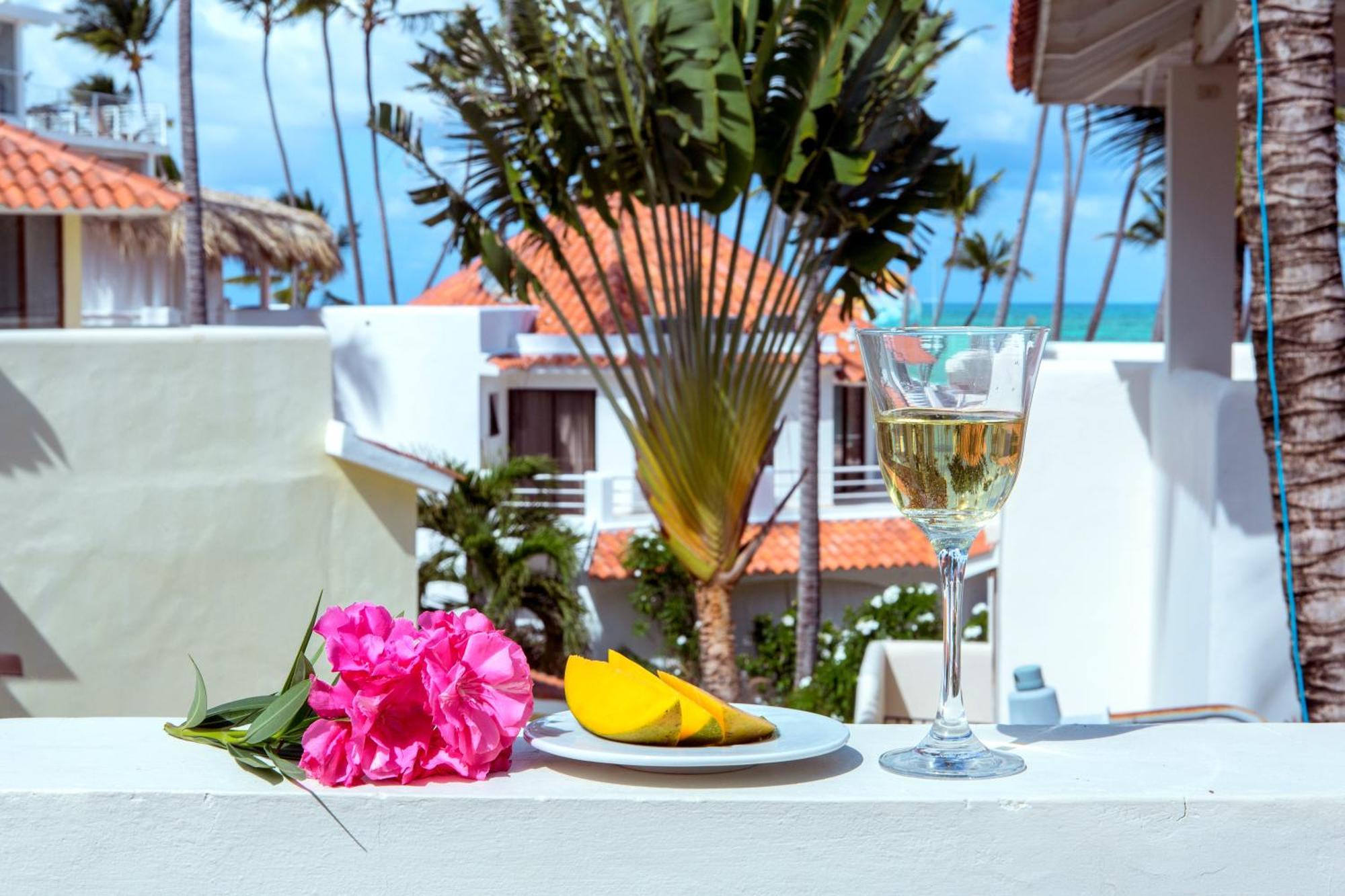 Aventura Tropical - And - Playa Corales Punta Cana